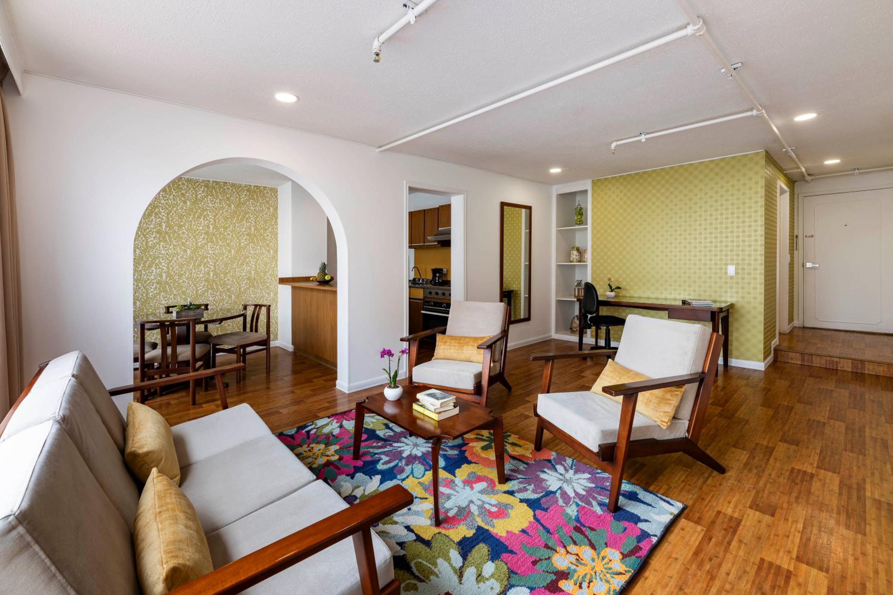 Apartment with Balcony