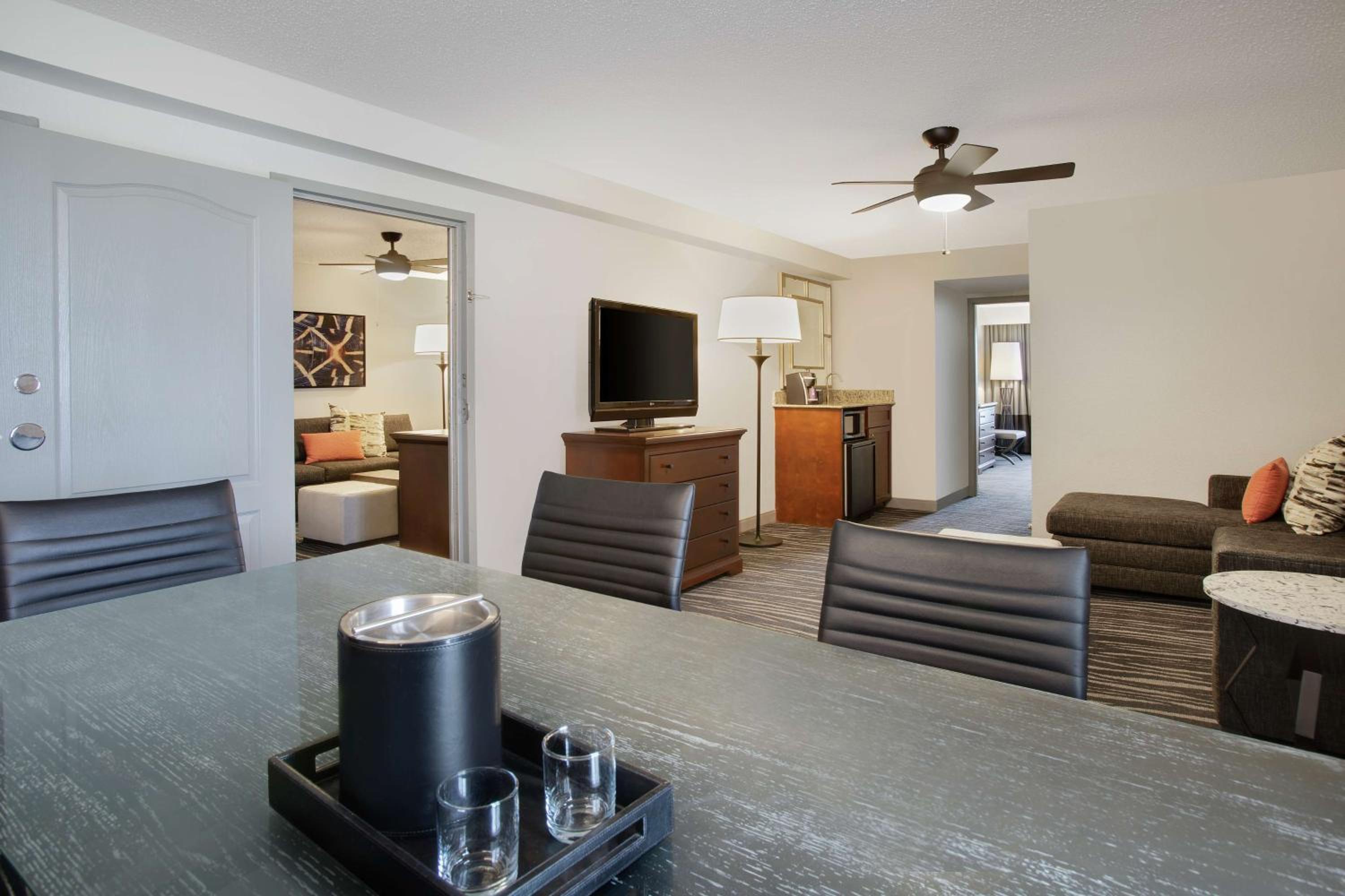 One-Bedroom Executive Suite with Two Double Beds and One Sofa Bed