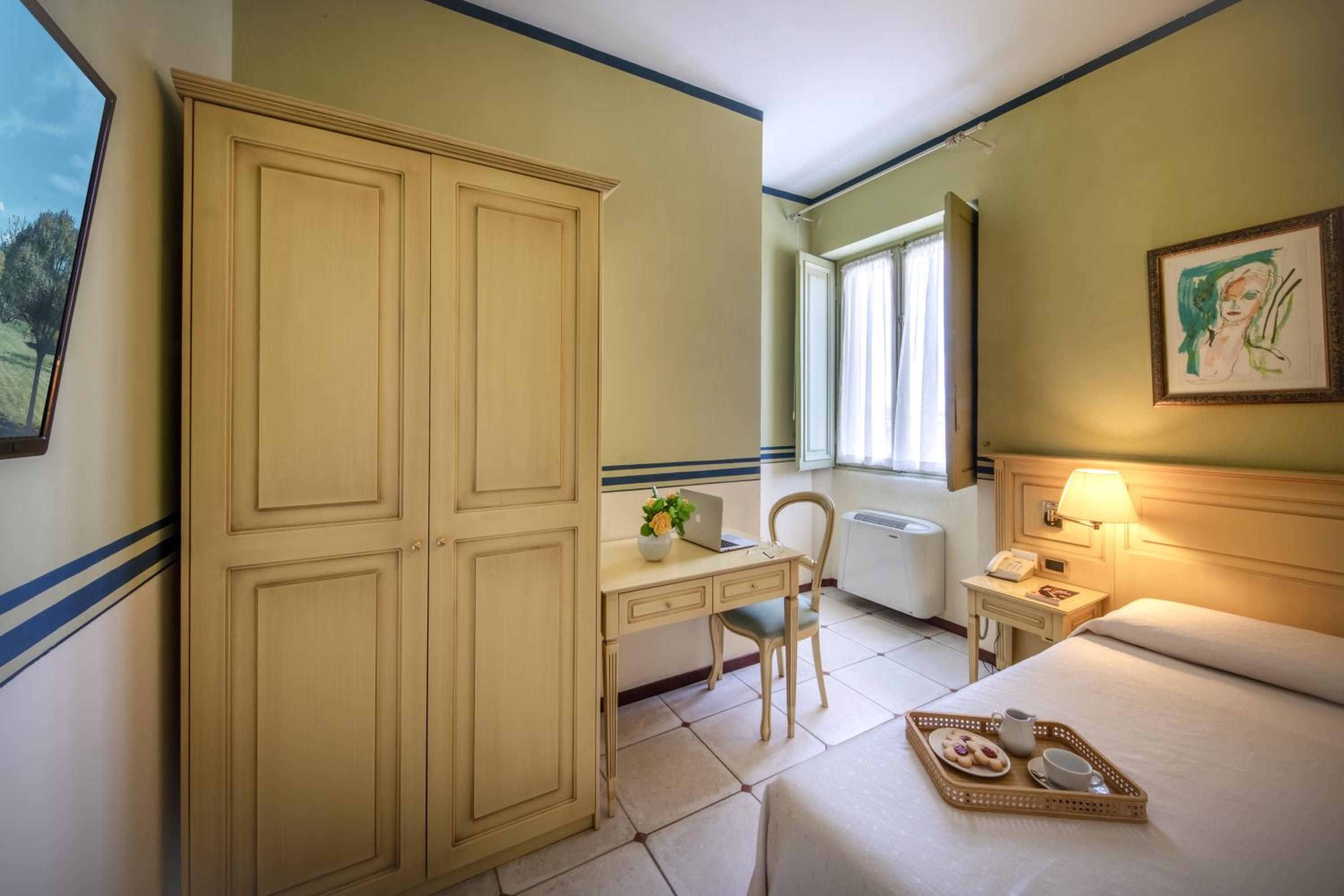Single Room