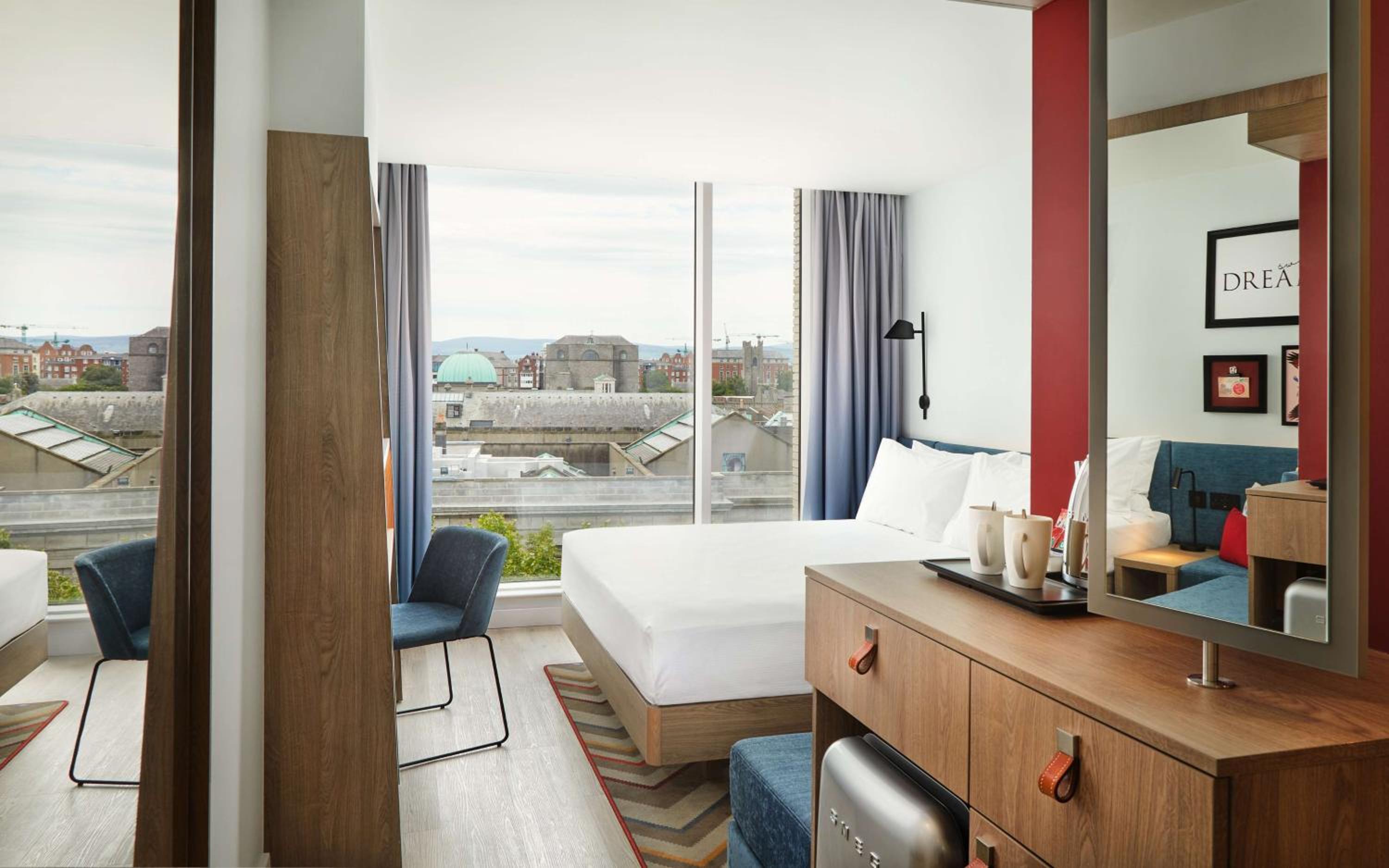 King Room with City View