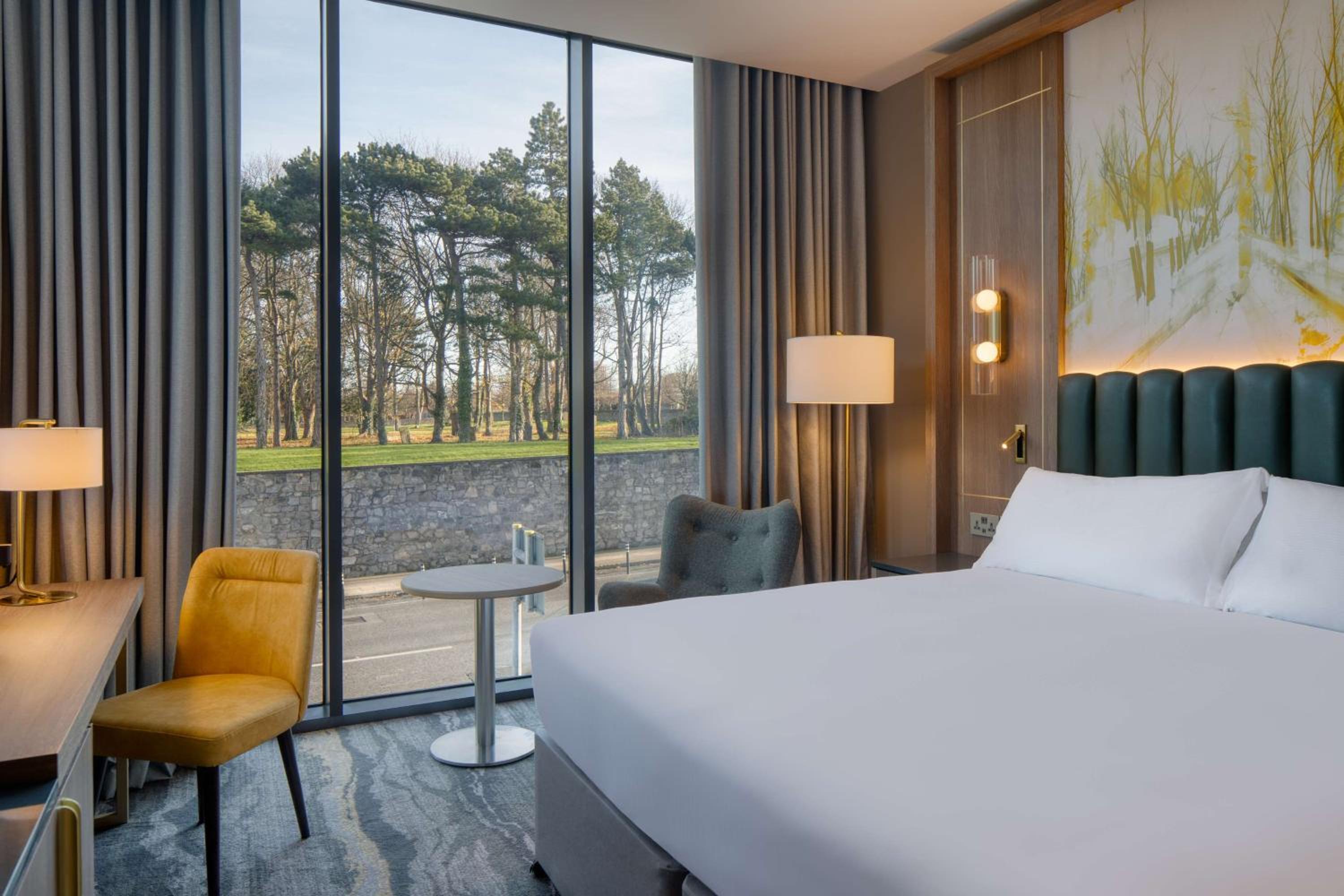 Superior King Room - Photo 1