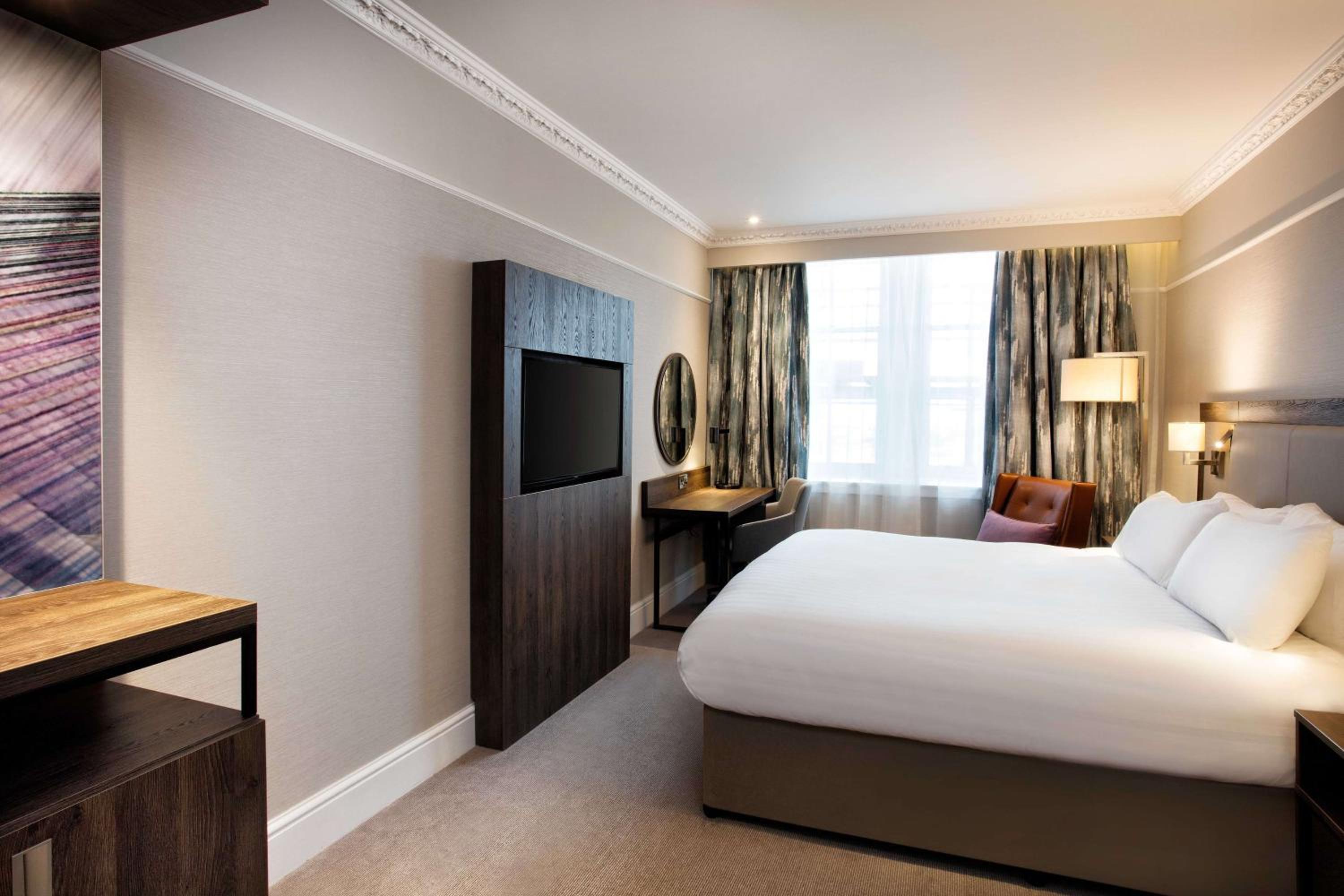 King Guest Room - Photo 1