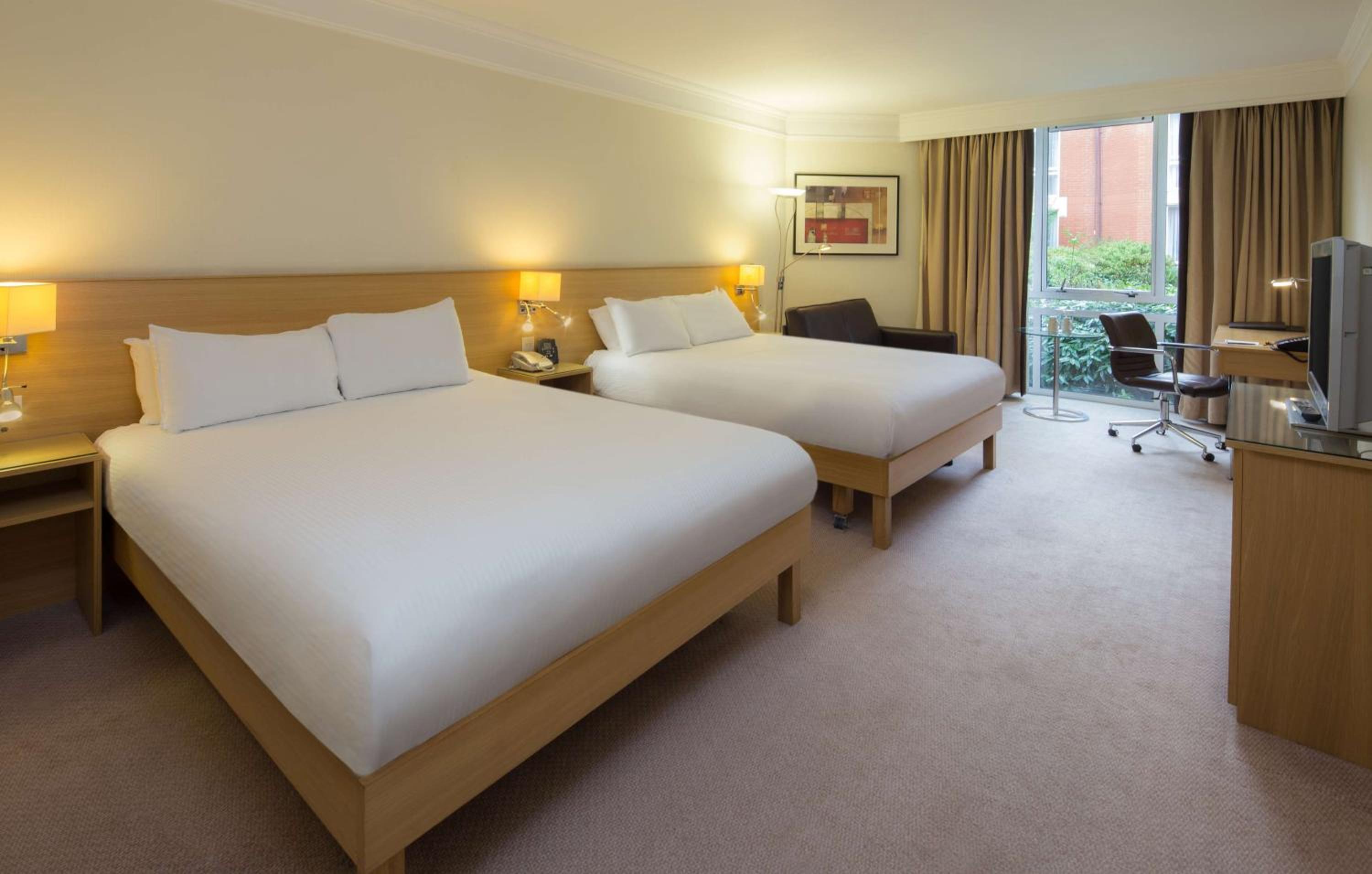 Deluxe Queen Room with Two Queen Beds photo 1