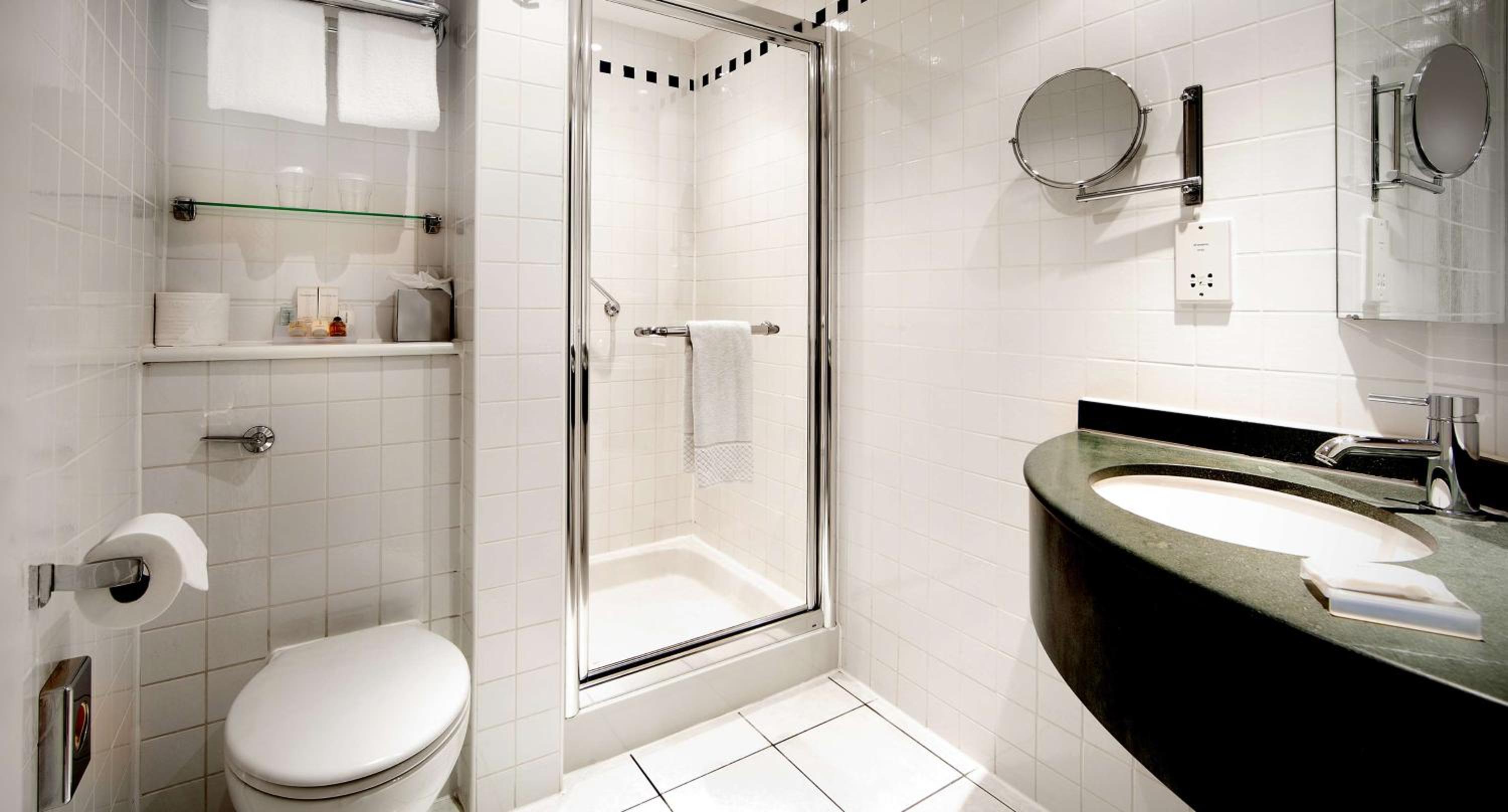 Twin Room - Photo 3