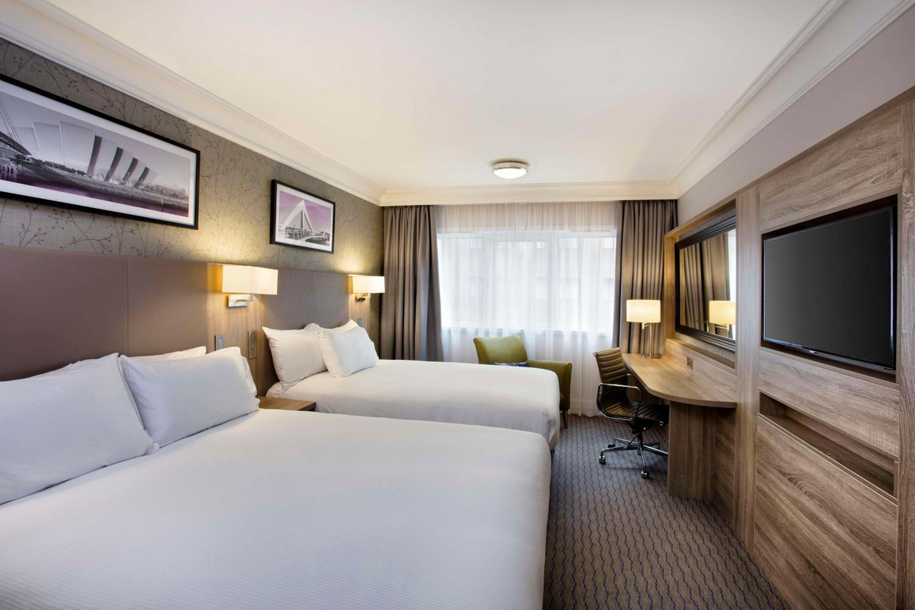 Twin Room - Photo 1