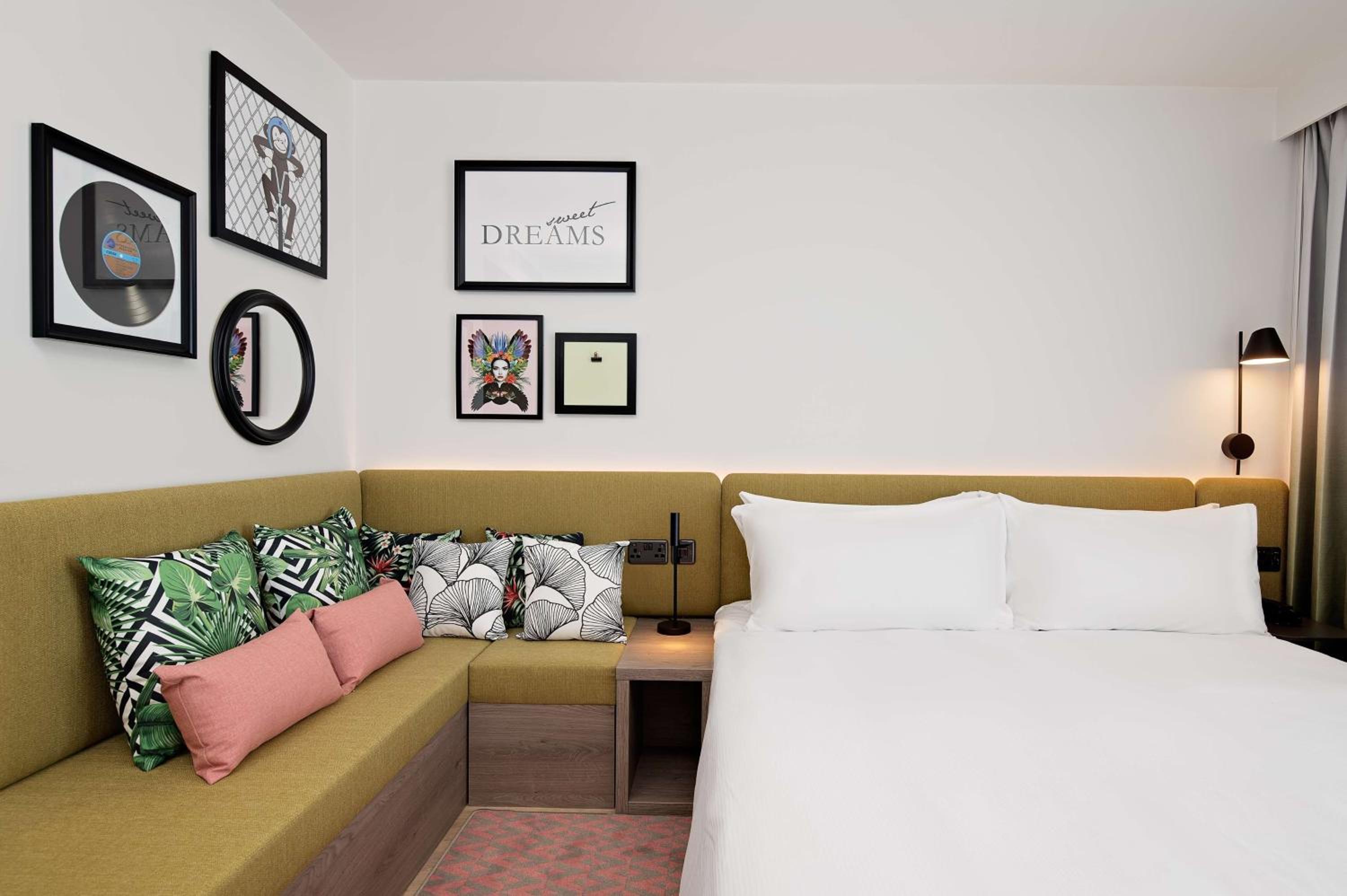 King Room - Photo 13