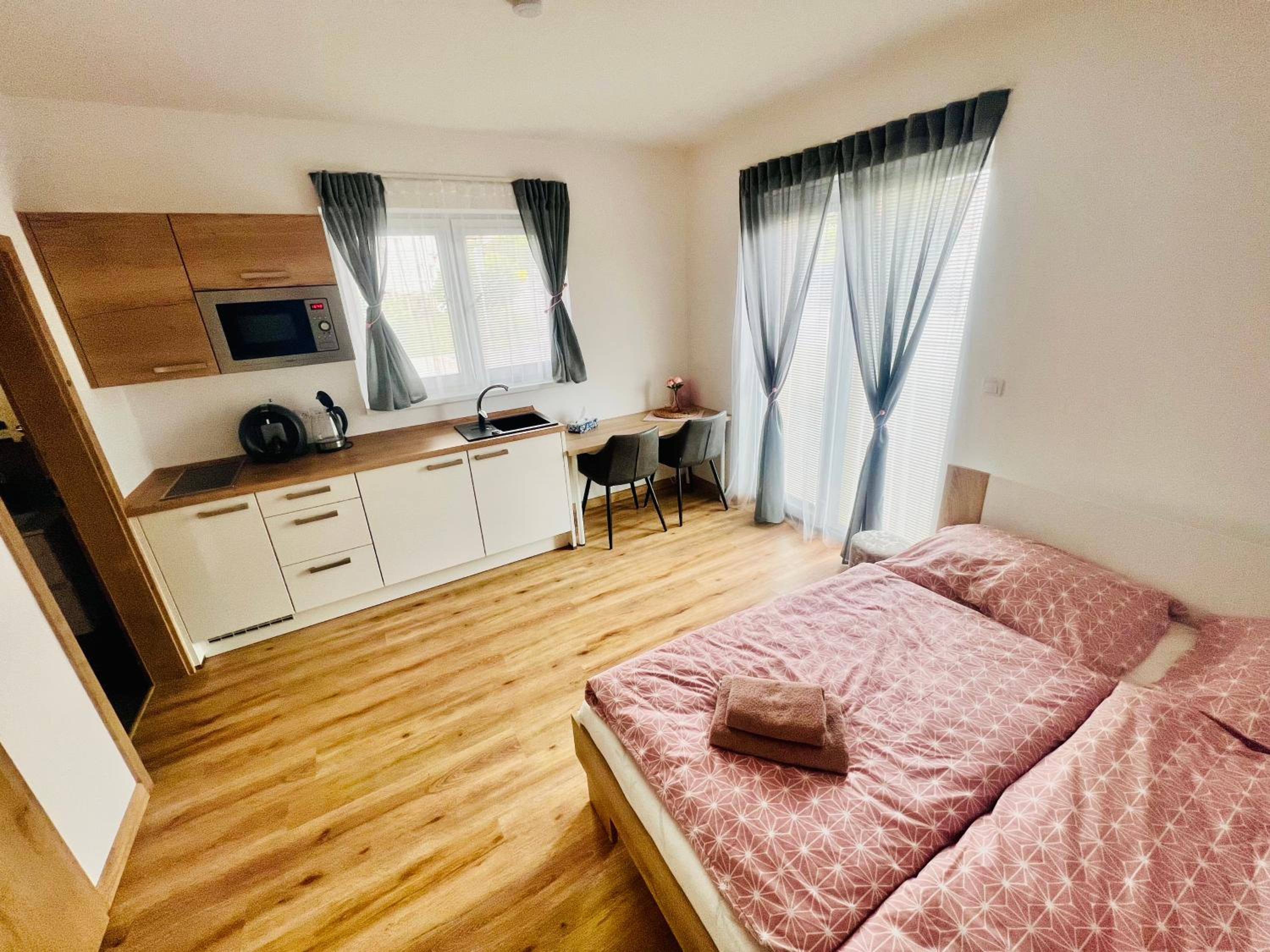 Apartment - Disability Access photo 2