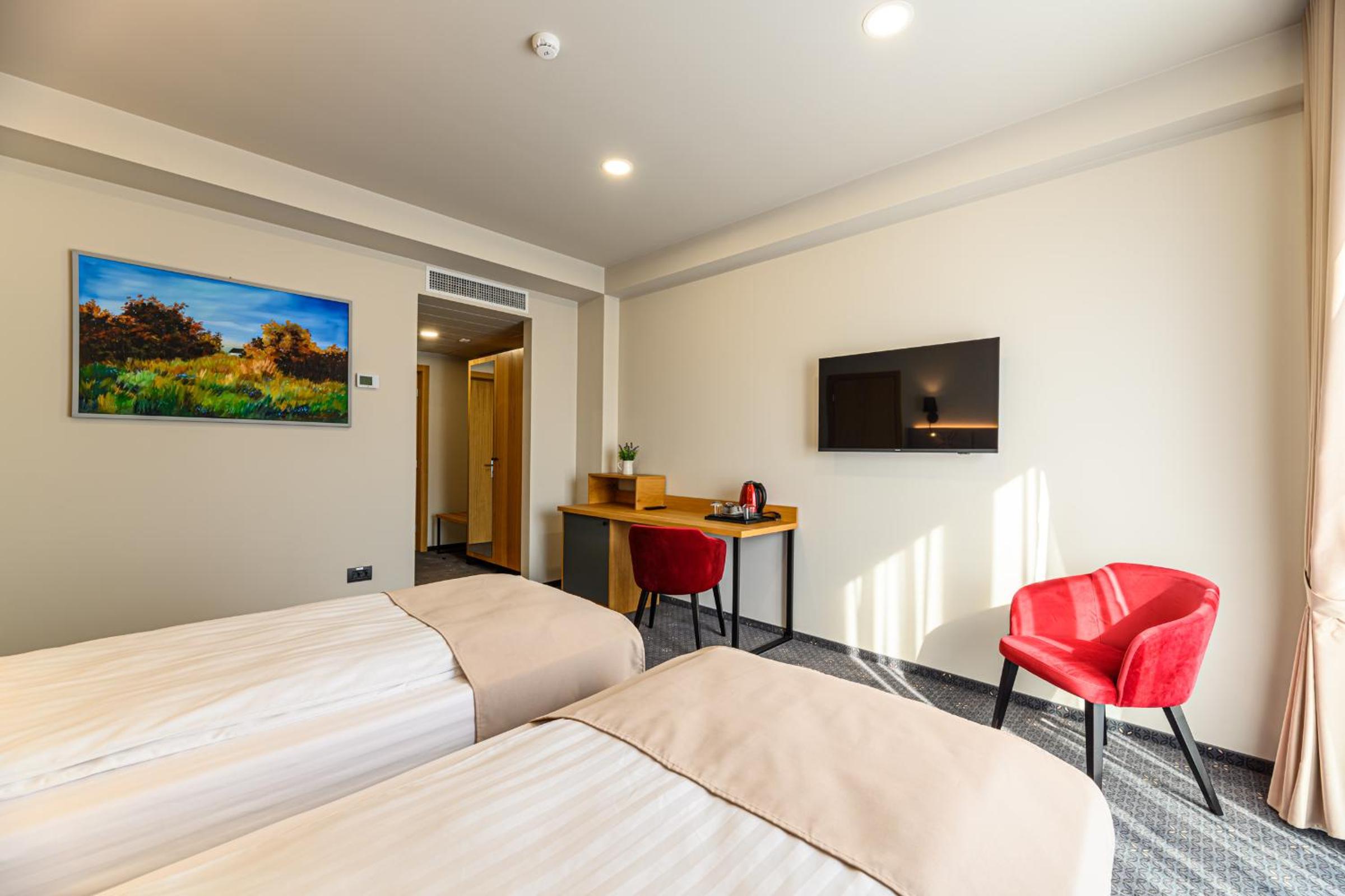Superior Twin Room photo 3
