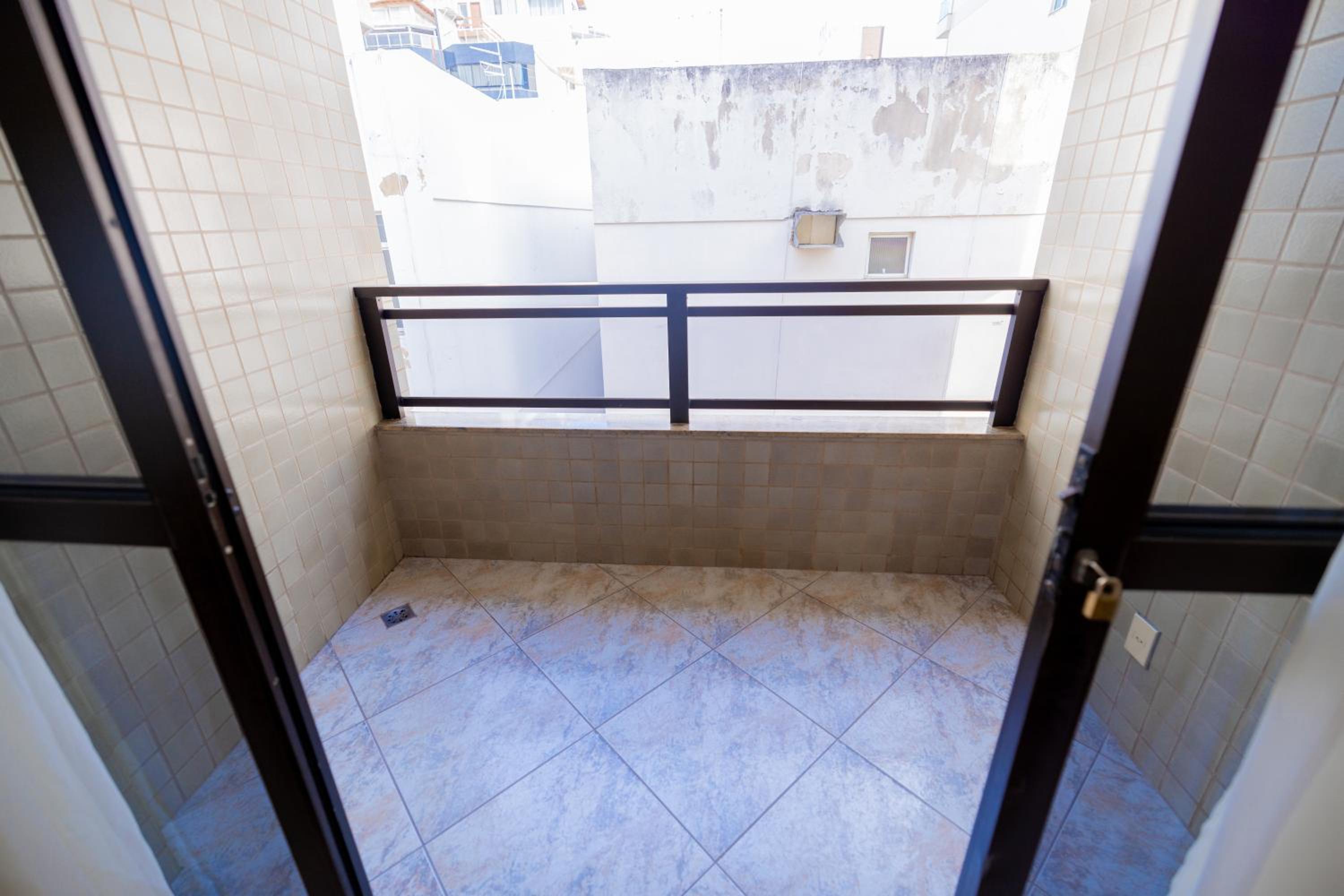 Three-Bedroom Apartment (10 Adults)-301 - Climatizado photo 3
