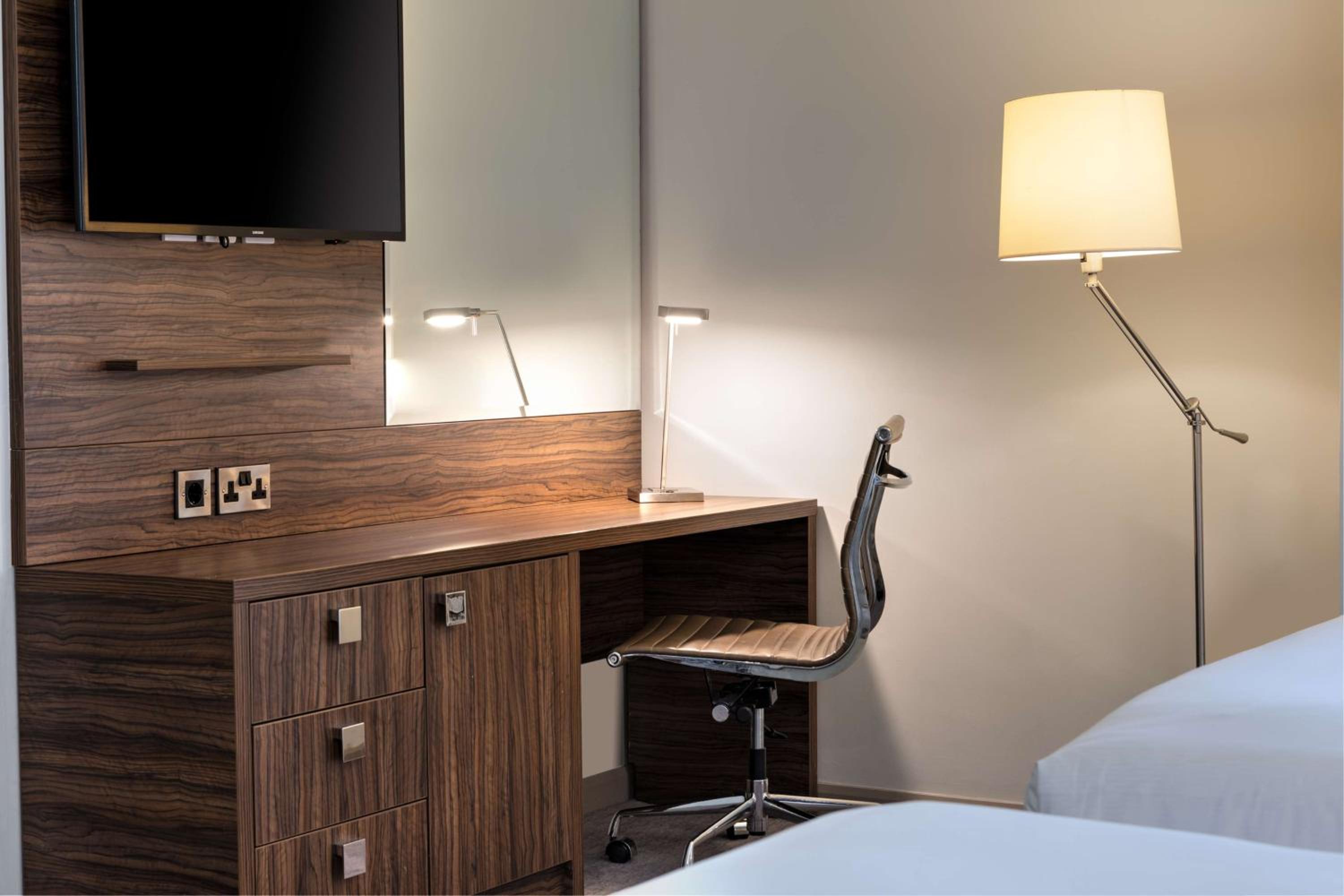 Double Room with Single Bed