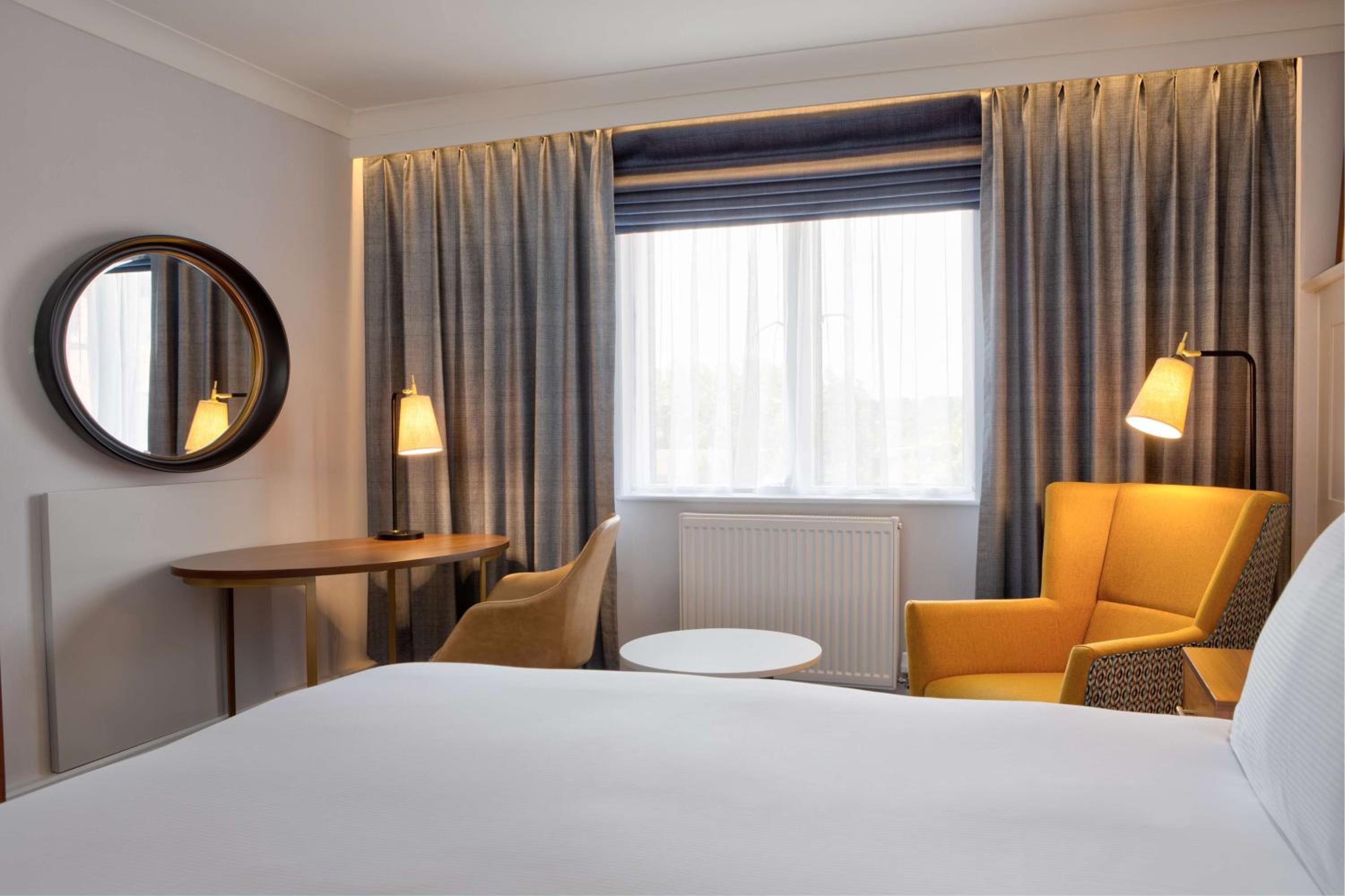 King Guest Room photo 3