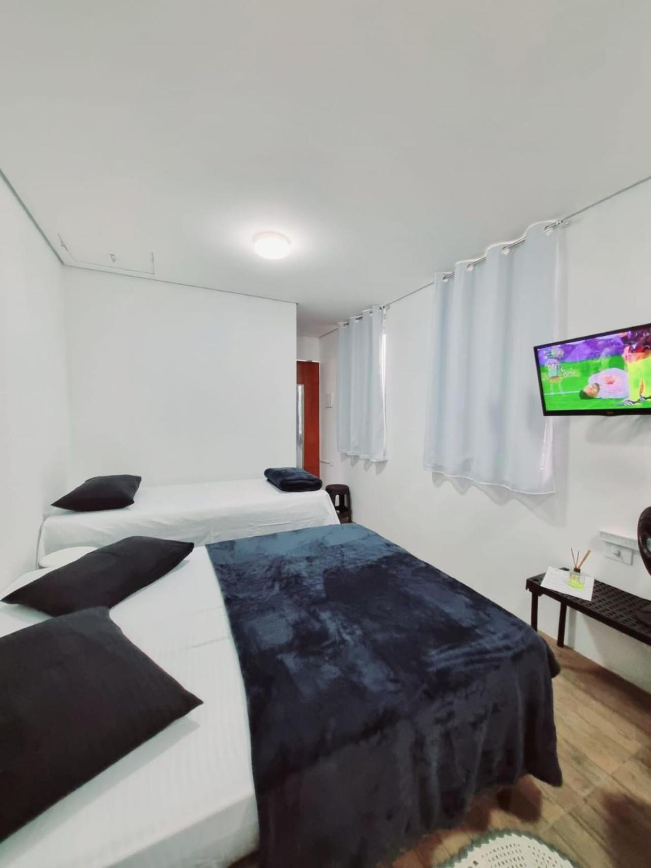 One-Bedroom House photo 1