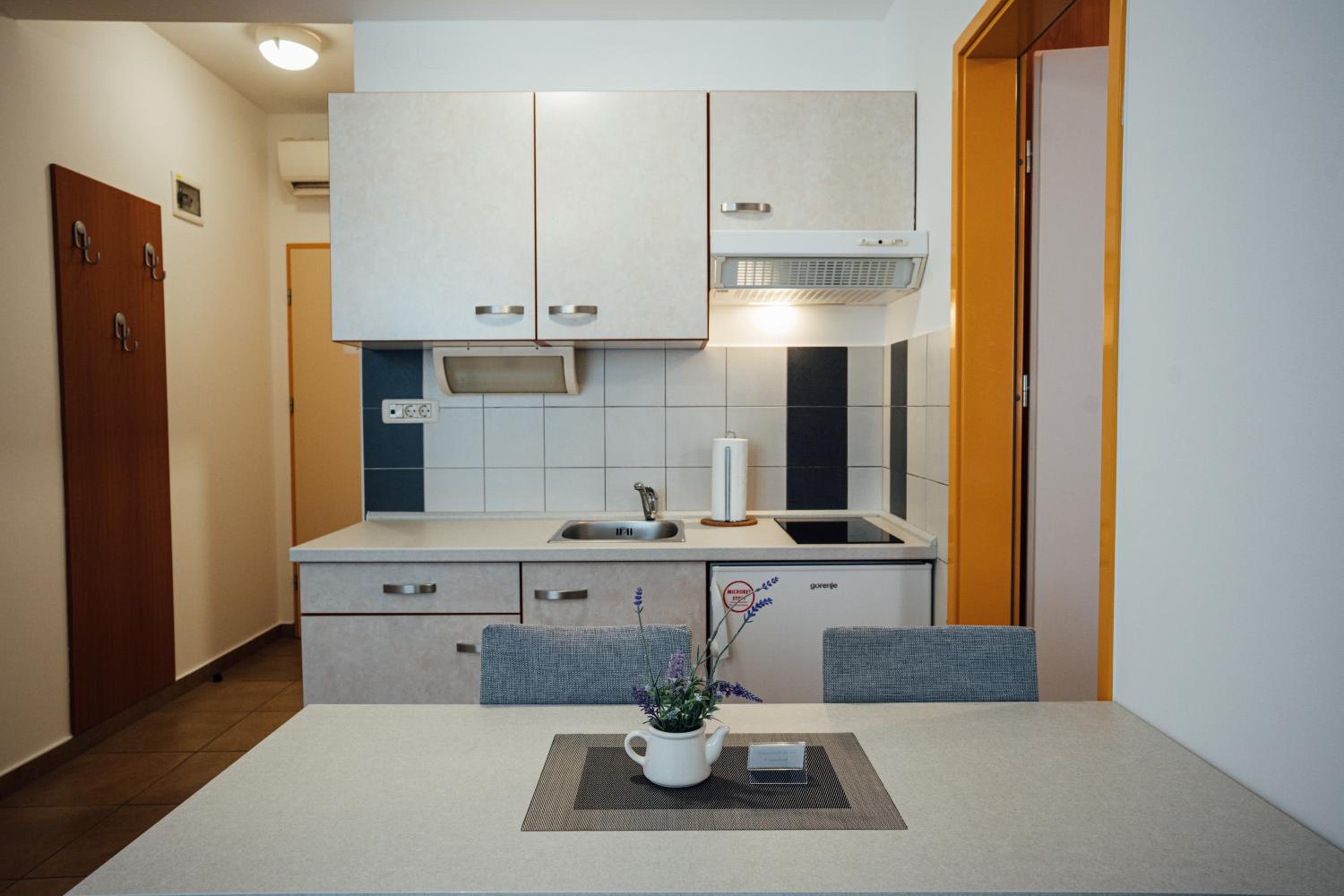 Two-Bedroom Apartment - Photo 3