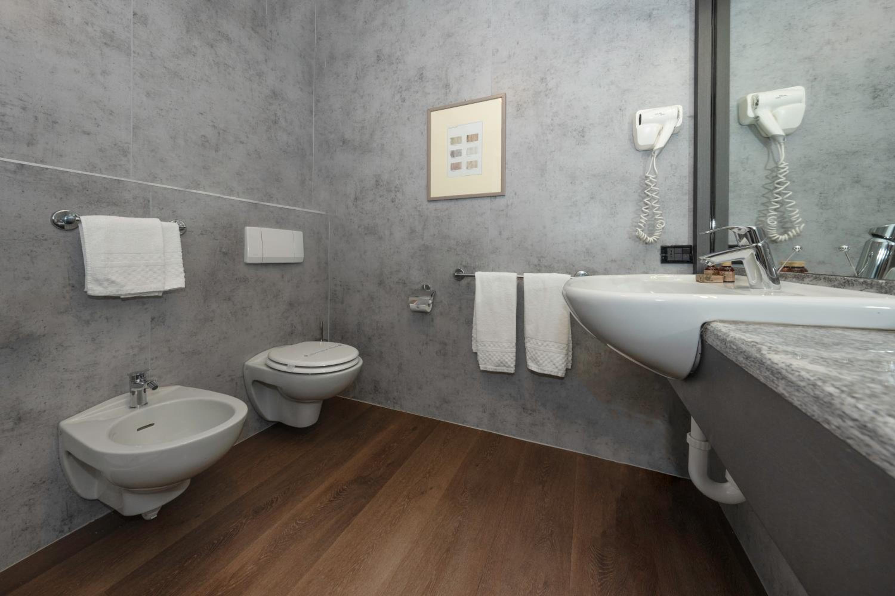 Double Room - Photo 4