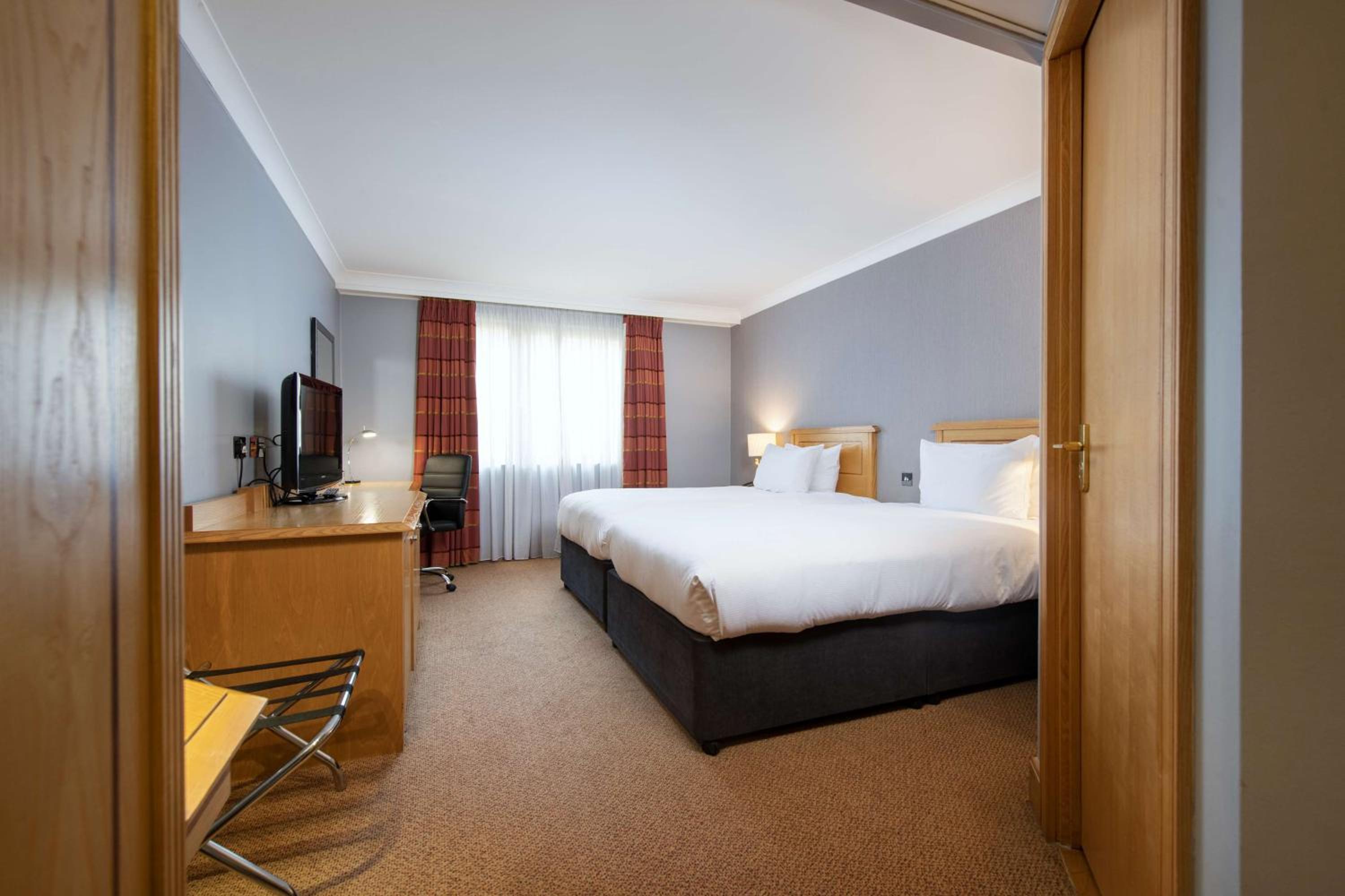 Deluxe Twin Room - Photo 3
