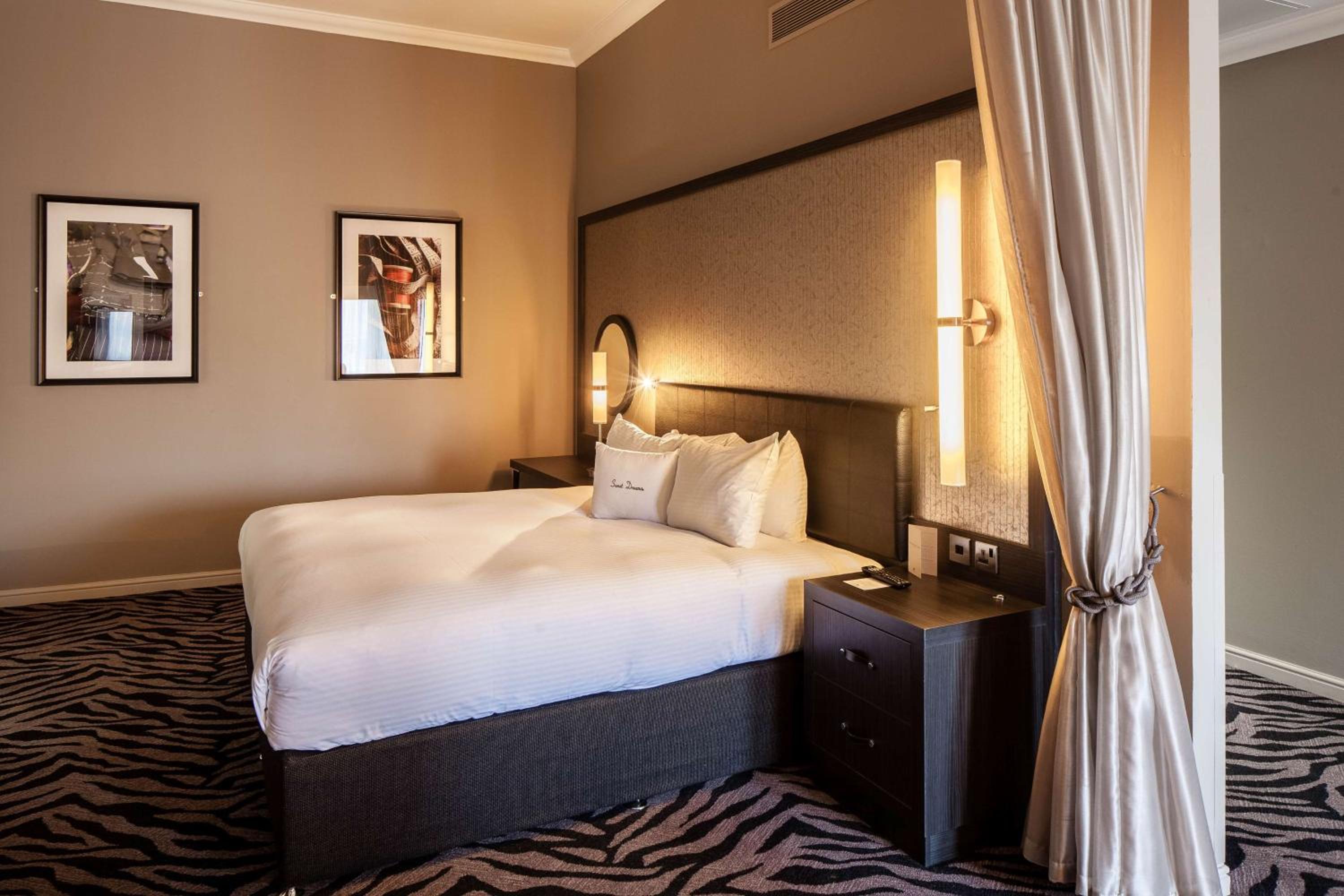 King Junior Suite