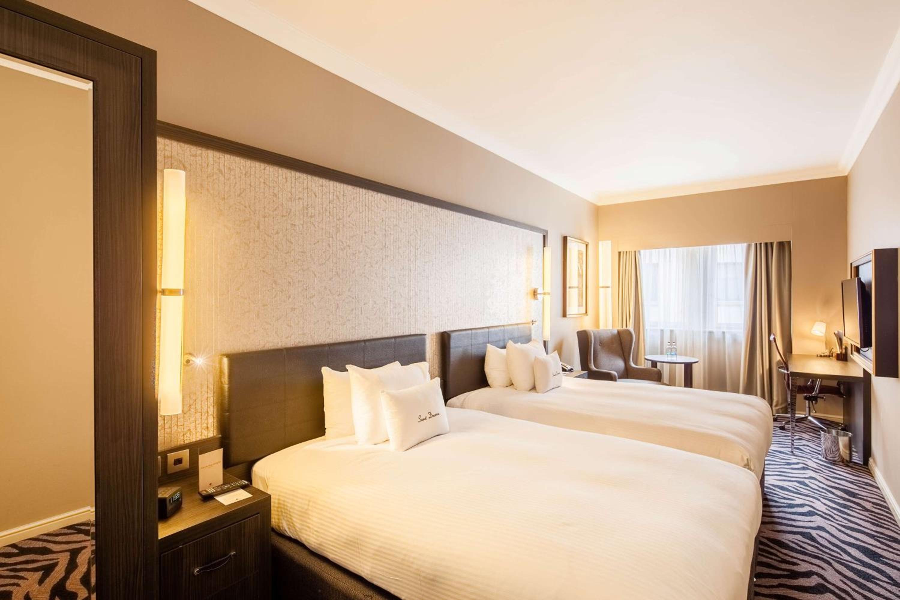 Deluxe Double Room with Two Double Beds and Castle View