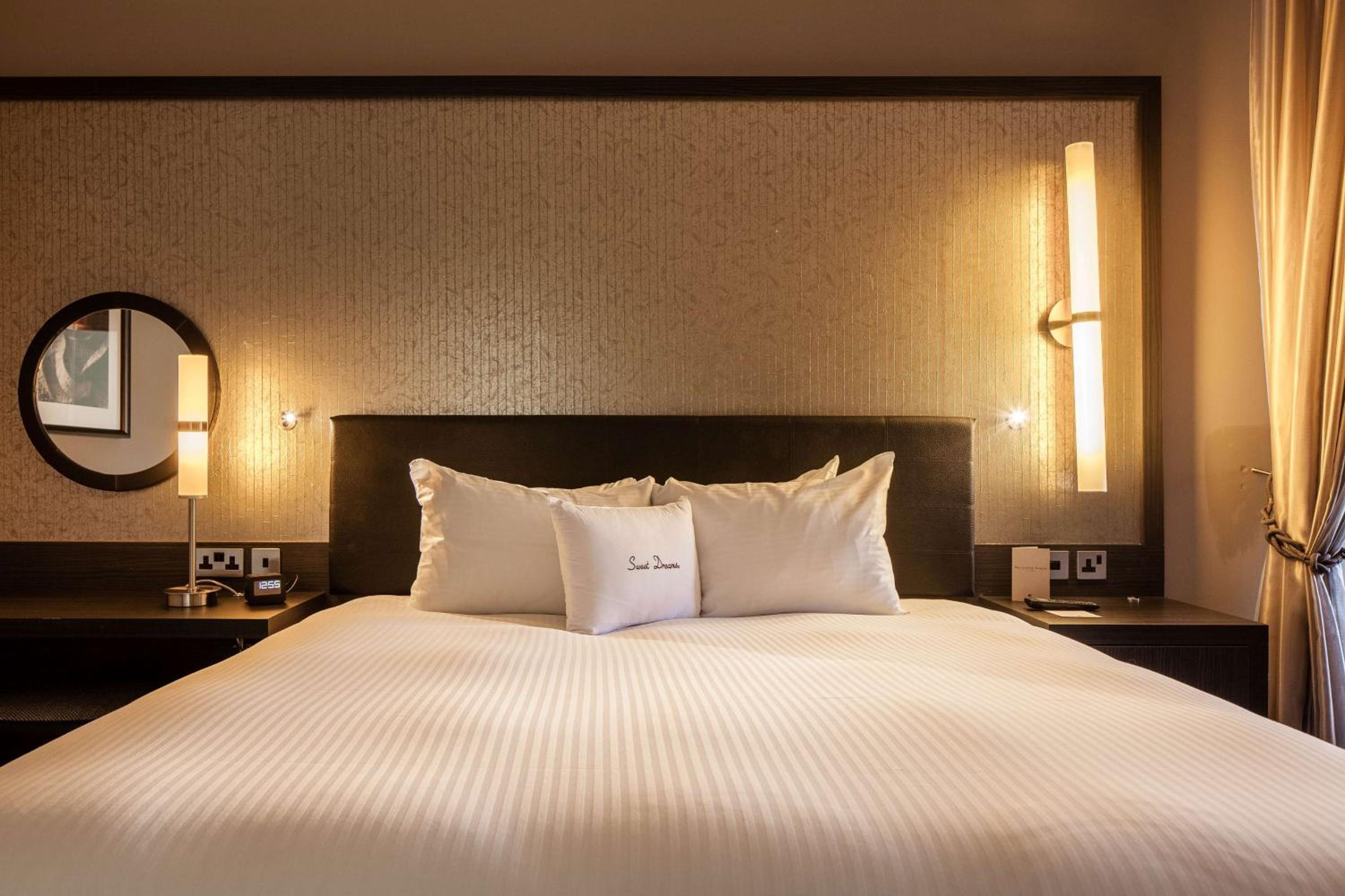 King Junior Suite