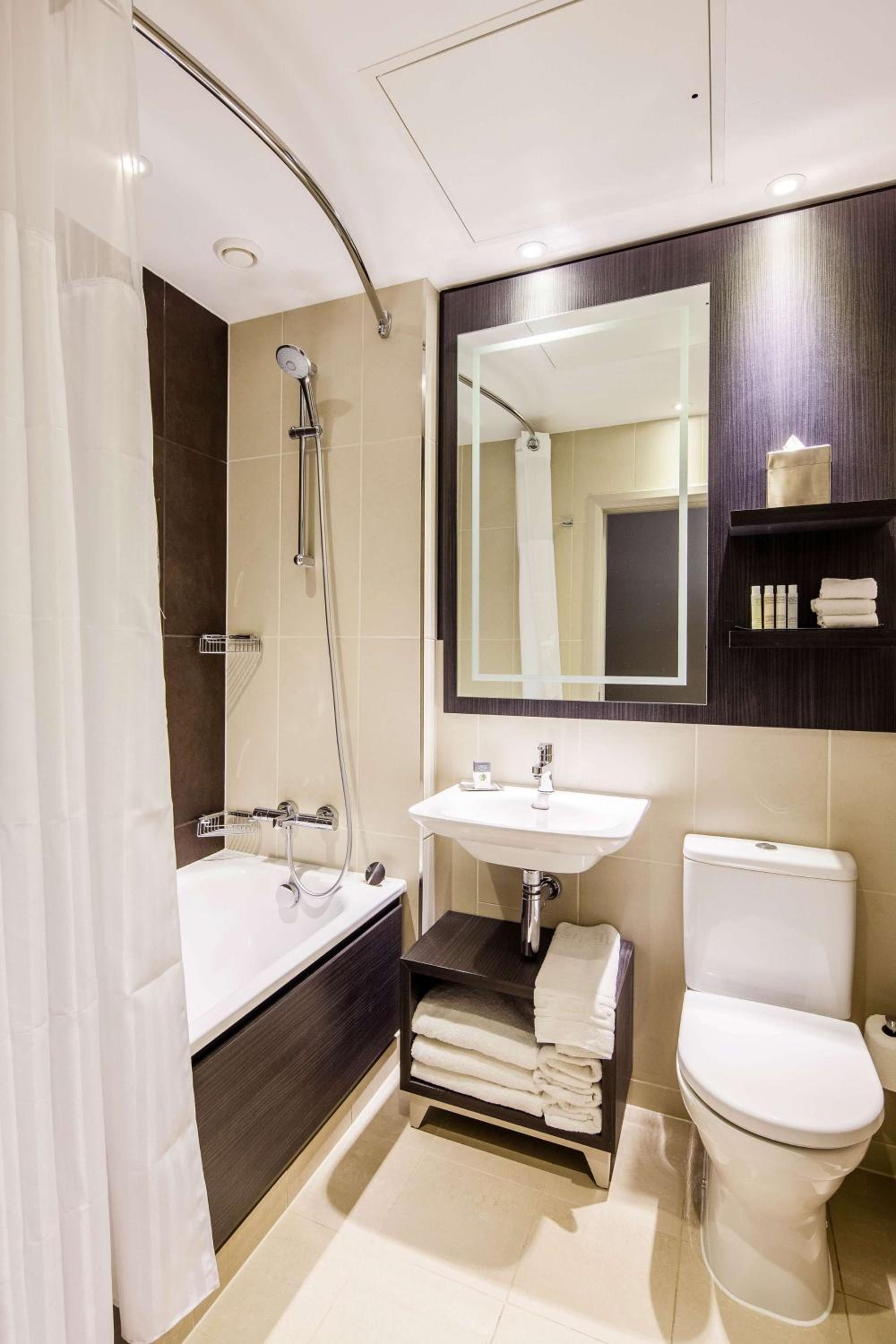 Double Guest Room