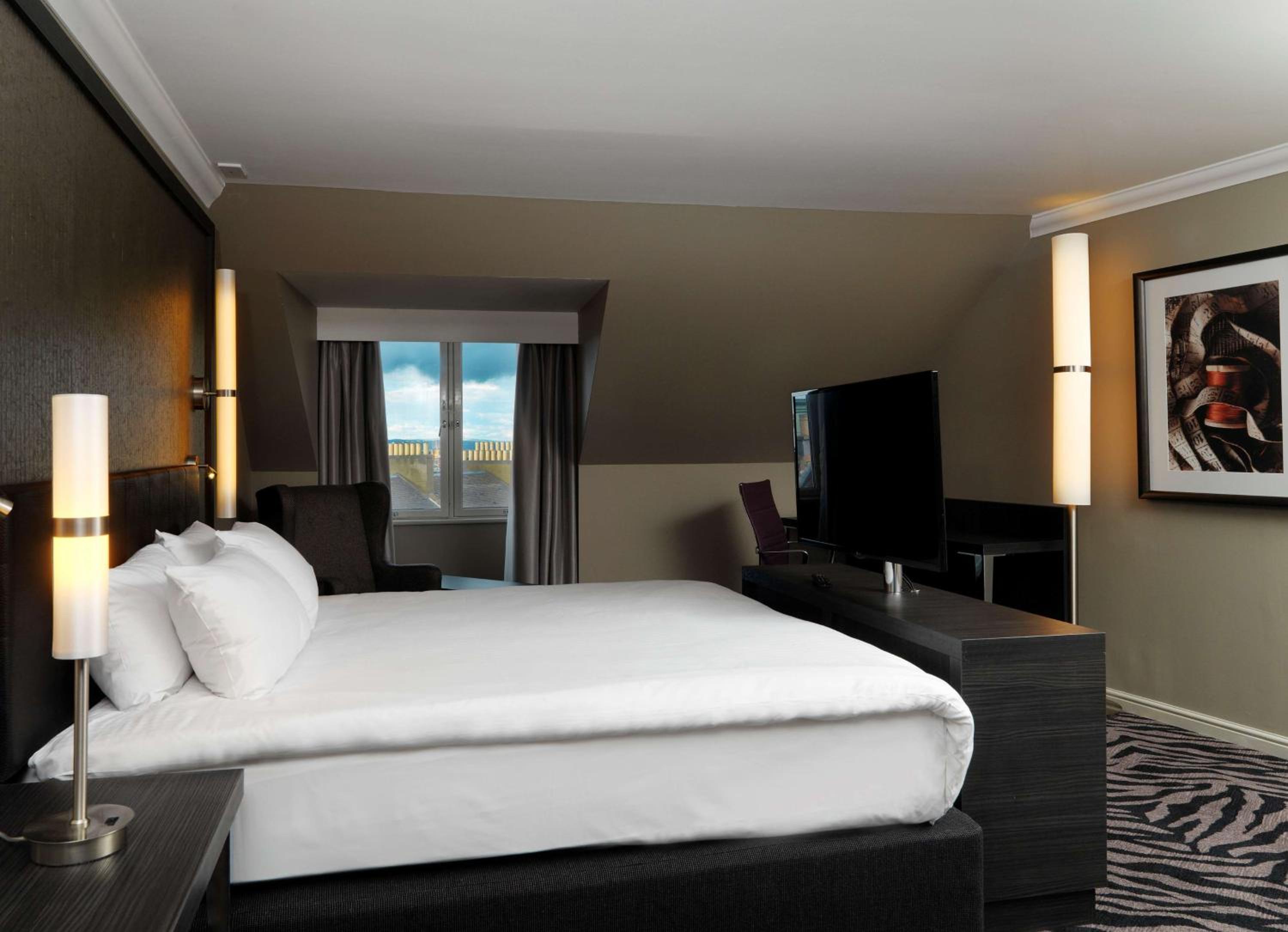 King Guest Room