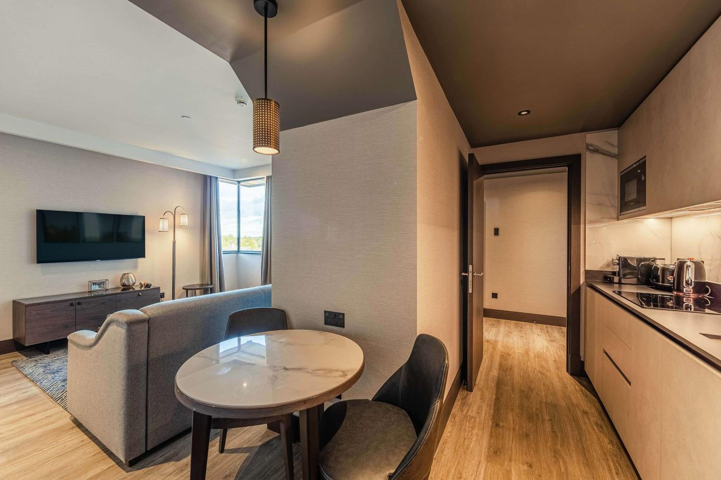 The Fellows Duplex Suite Apartment - Photo 8