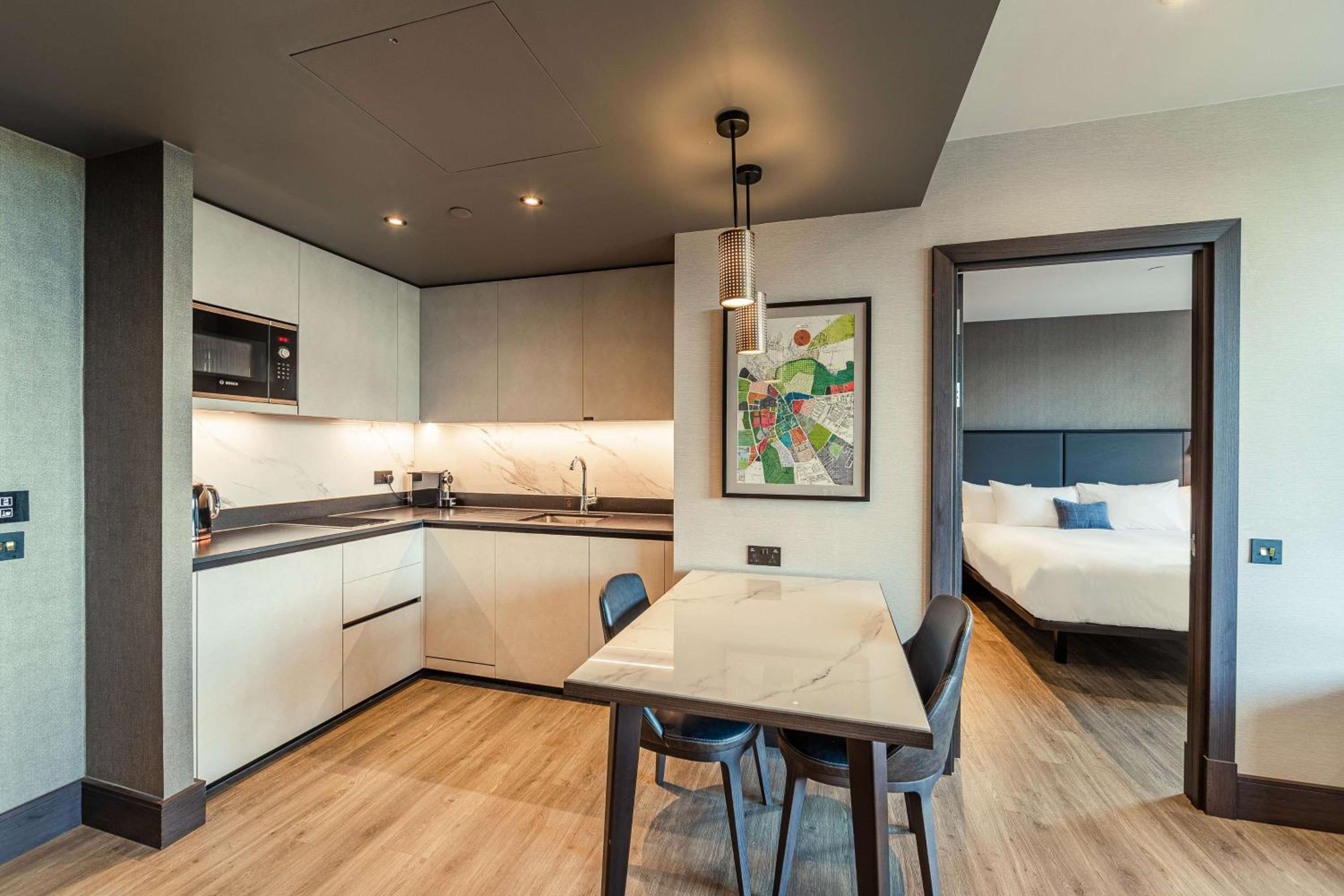 The Attenborough Apartment Suite - Photo 2