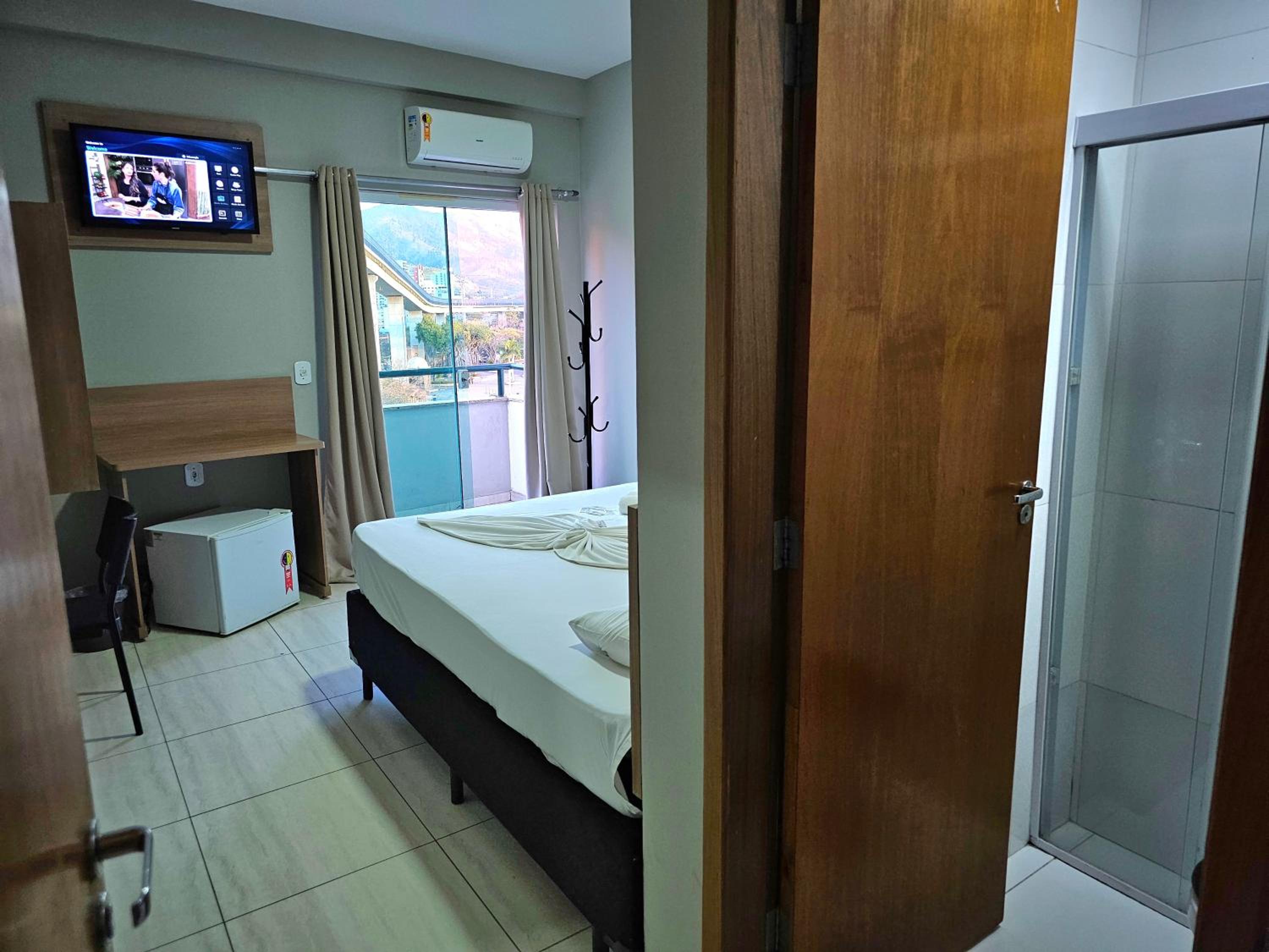 Standard Double Room - Photo 2