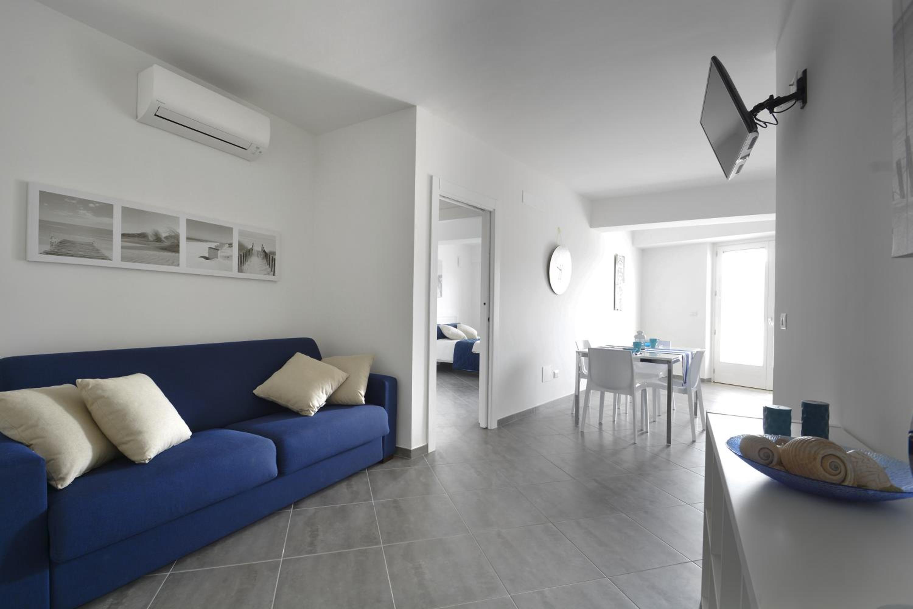 One-Bedroom Apartment with Balcony