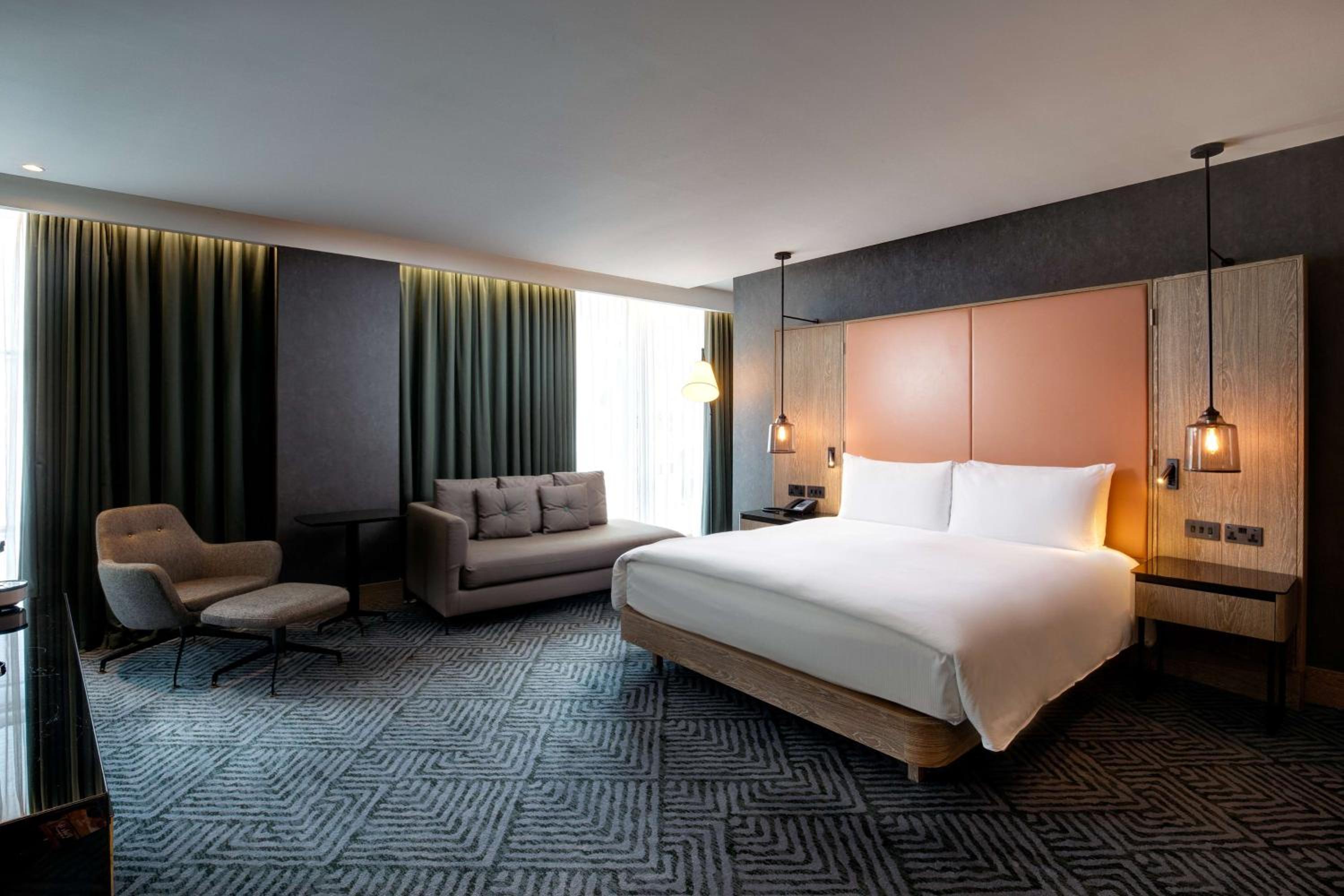 Executive King Room - Lounge Access