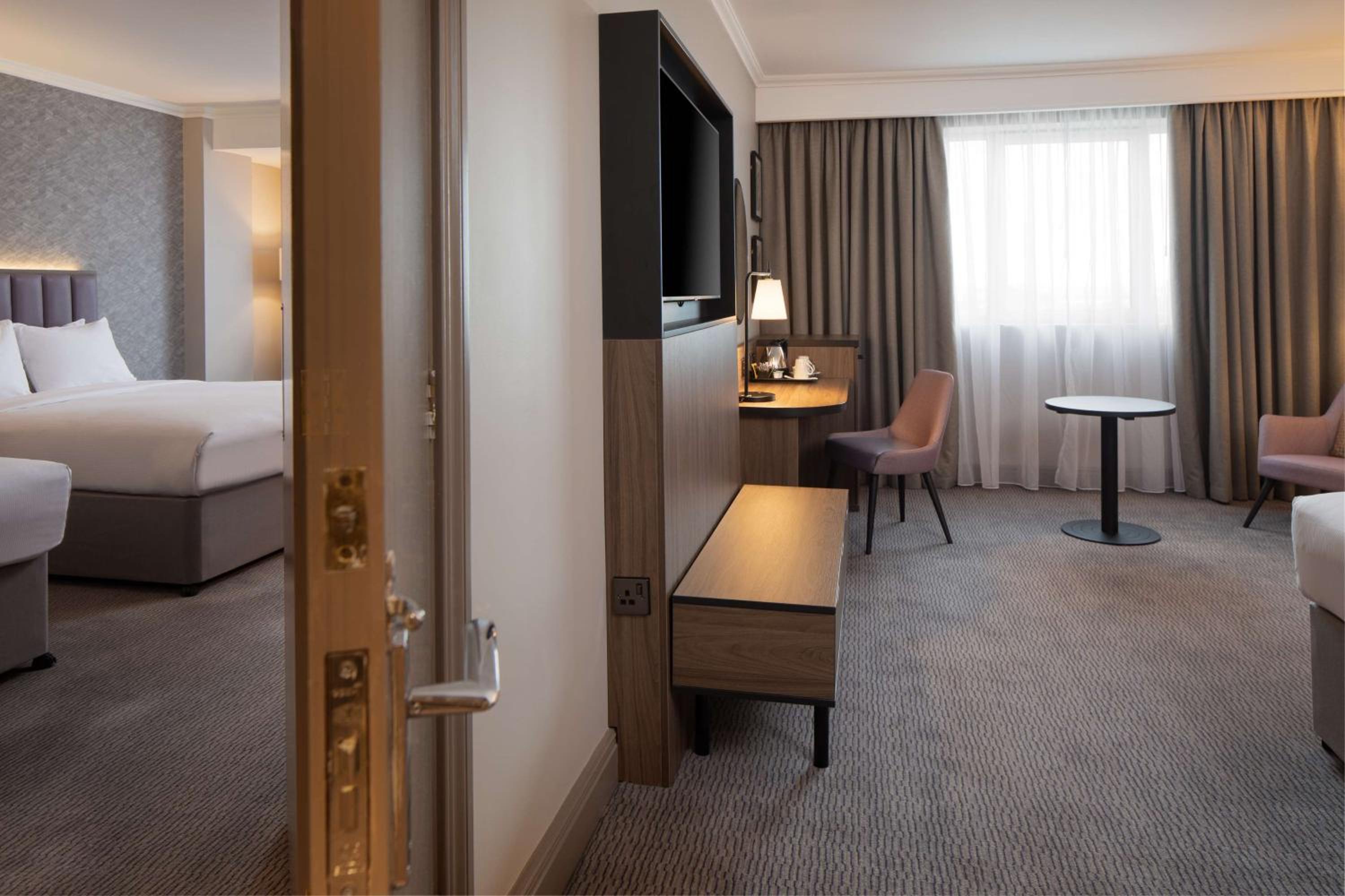 Queen Room - Photo 6