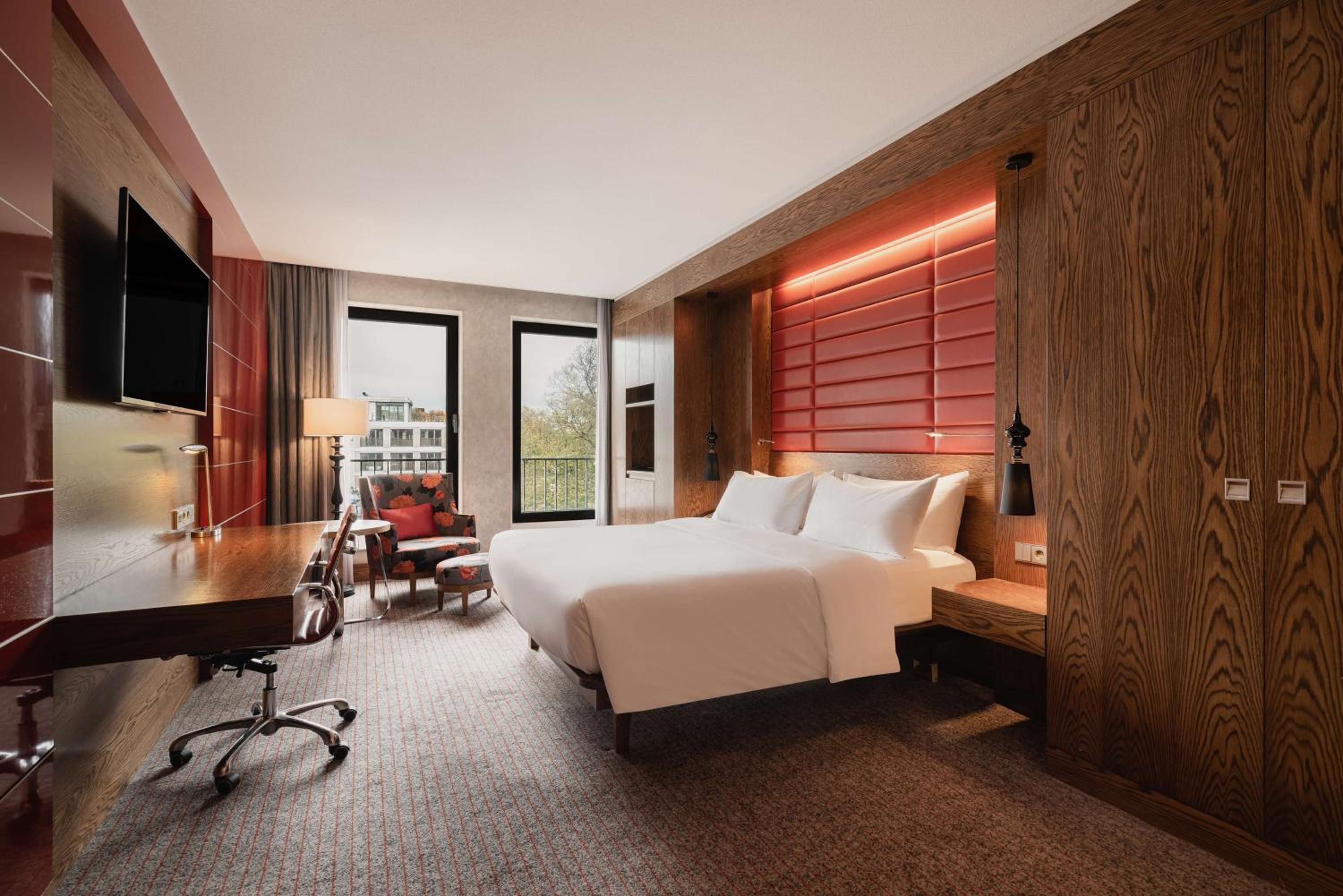 King Guest Room
