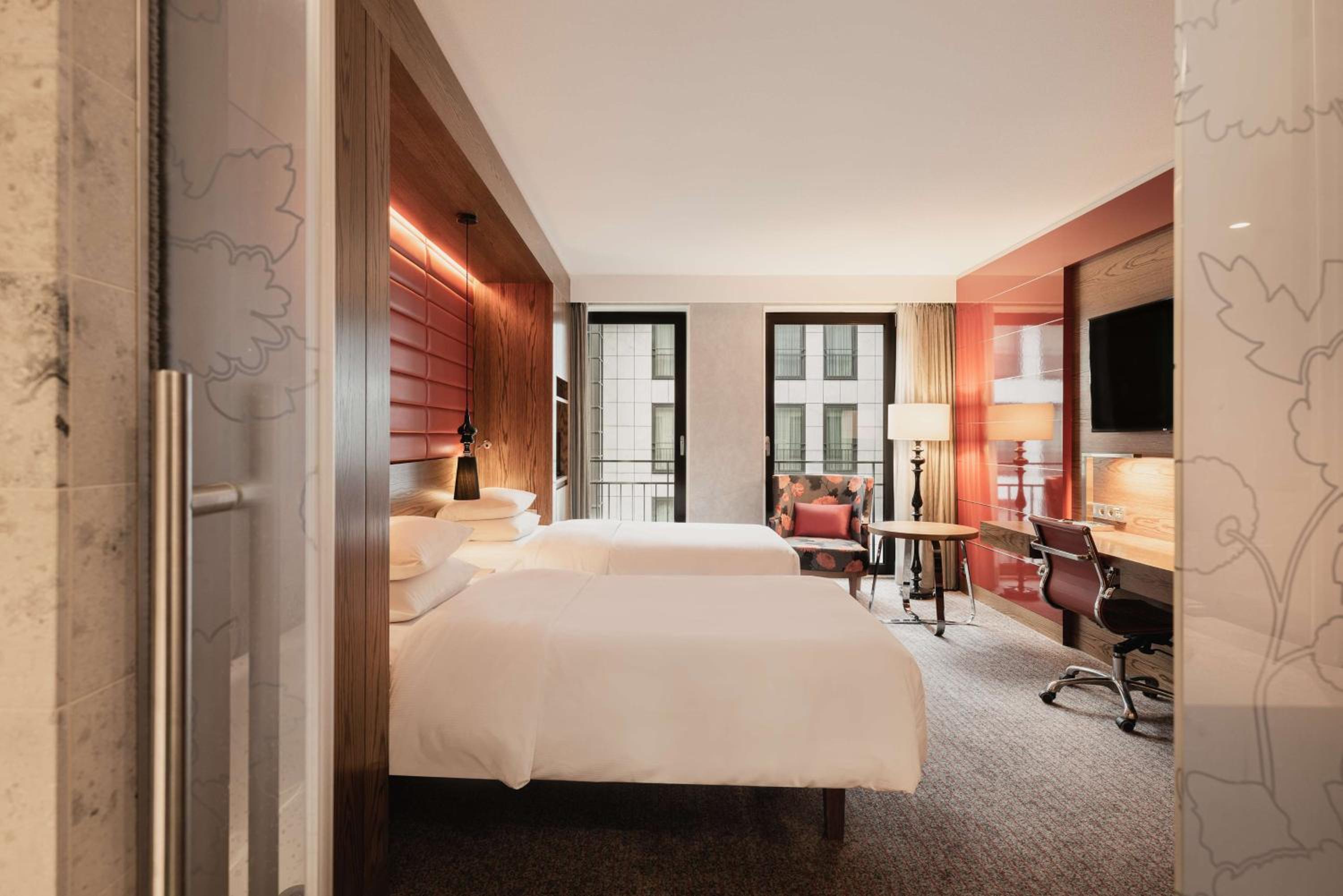 Twin Deluxe Room