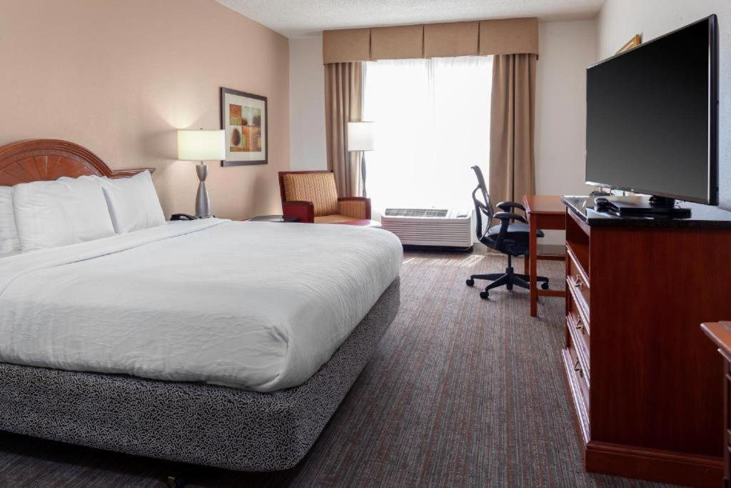 King Room with Whirlpool