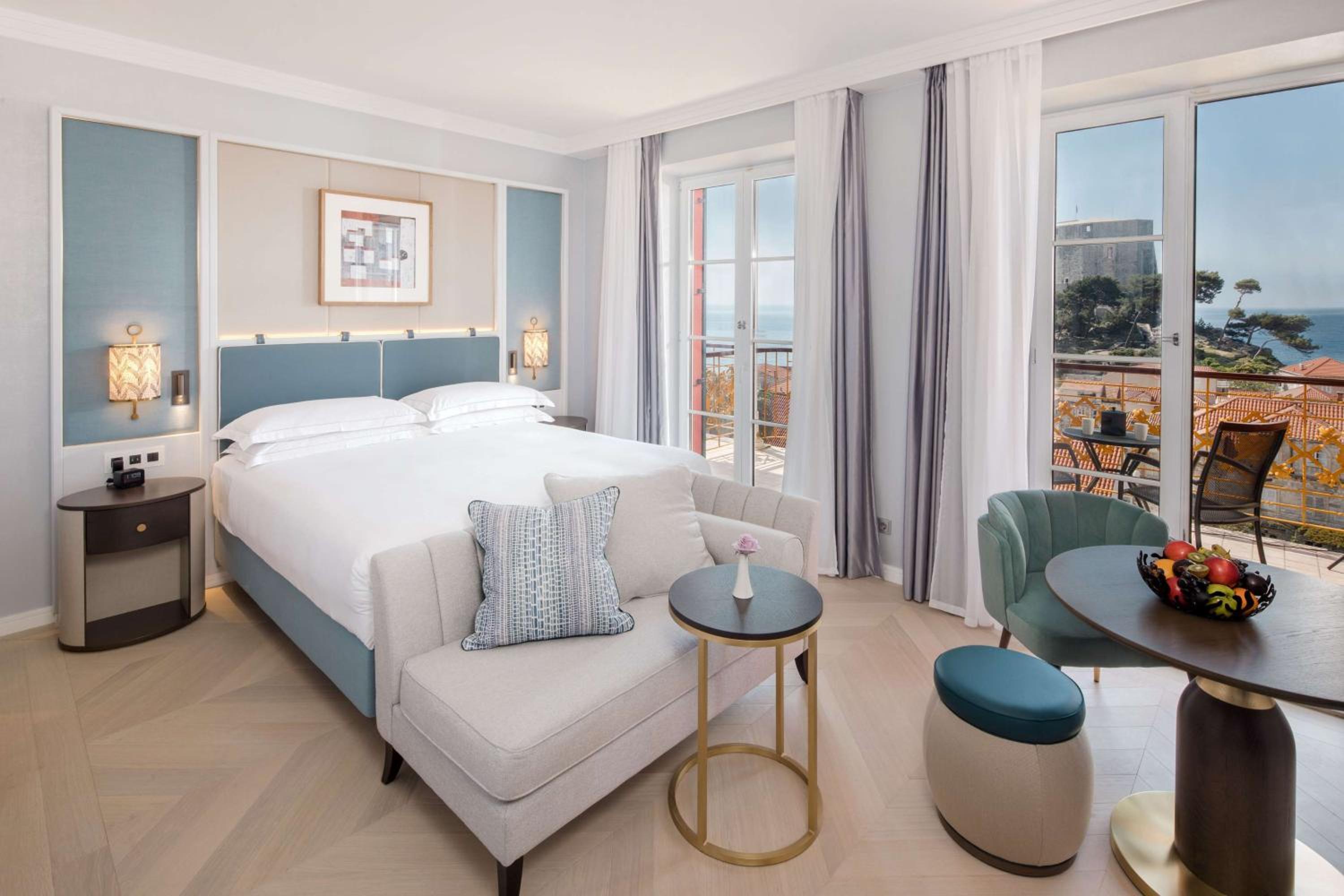 Executive King Room with Sea View
