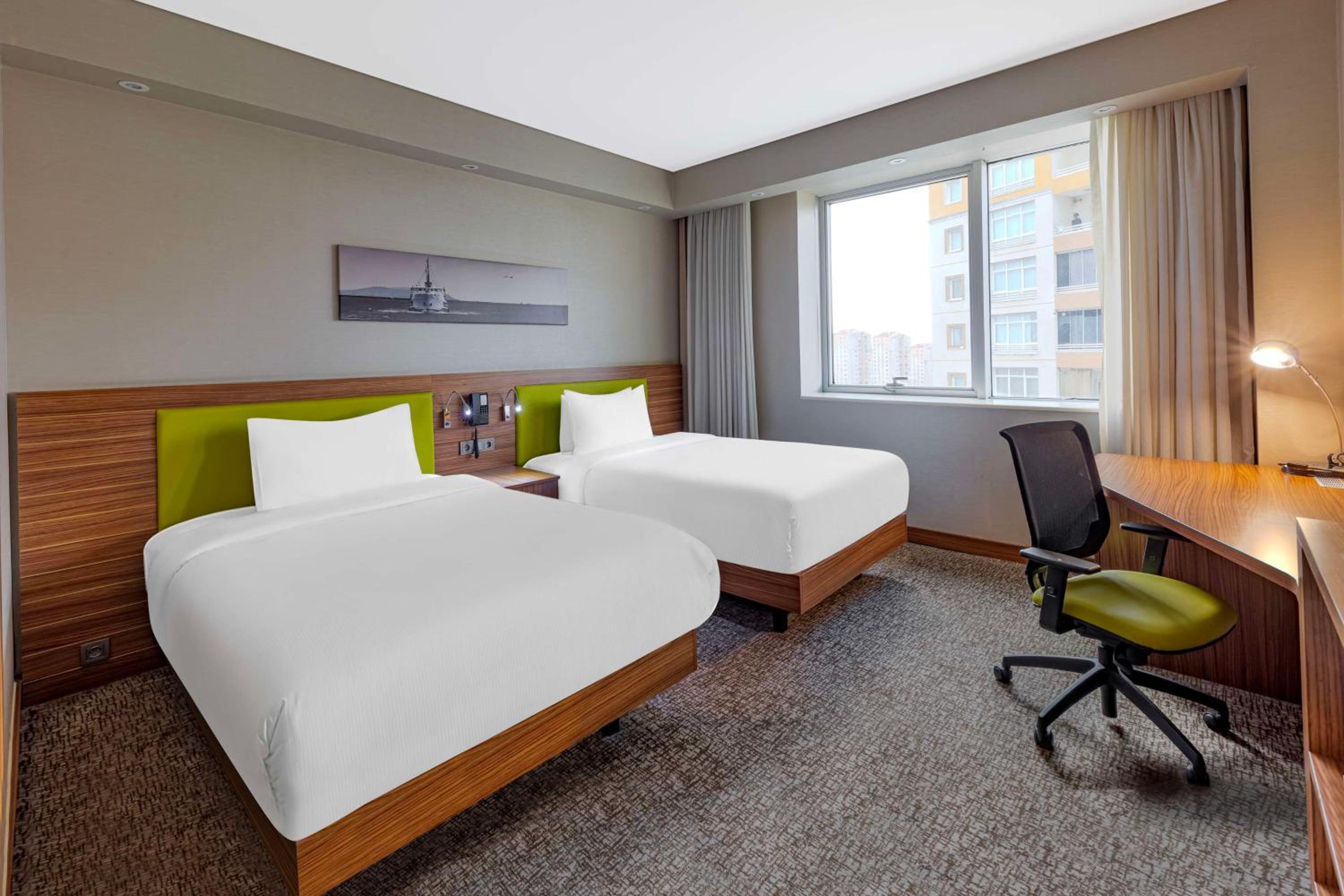 Twin Room - Non-Smoking