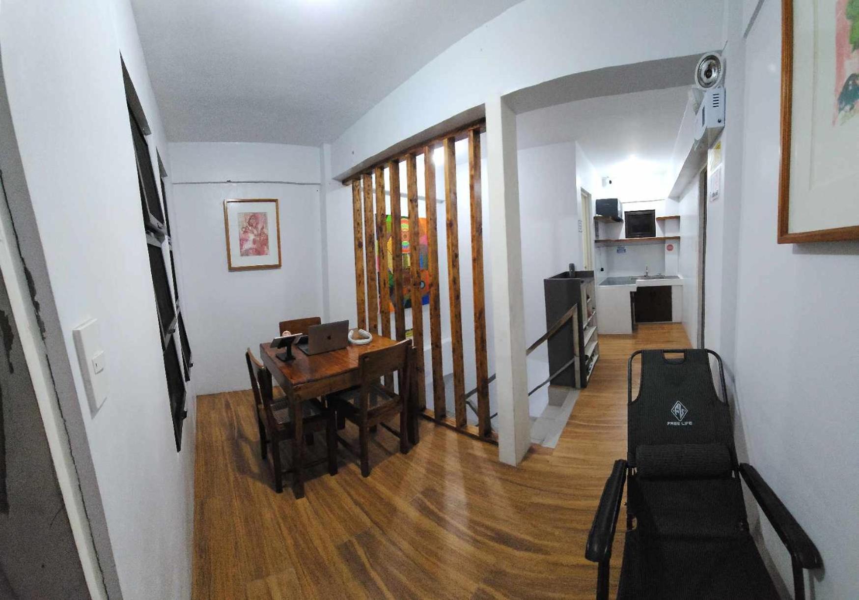 Family Room With Private Bathroom photo 1