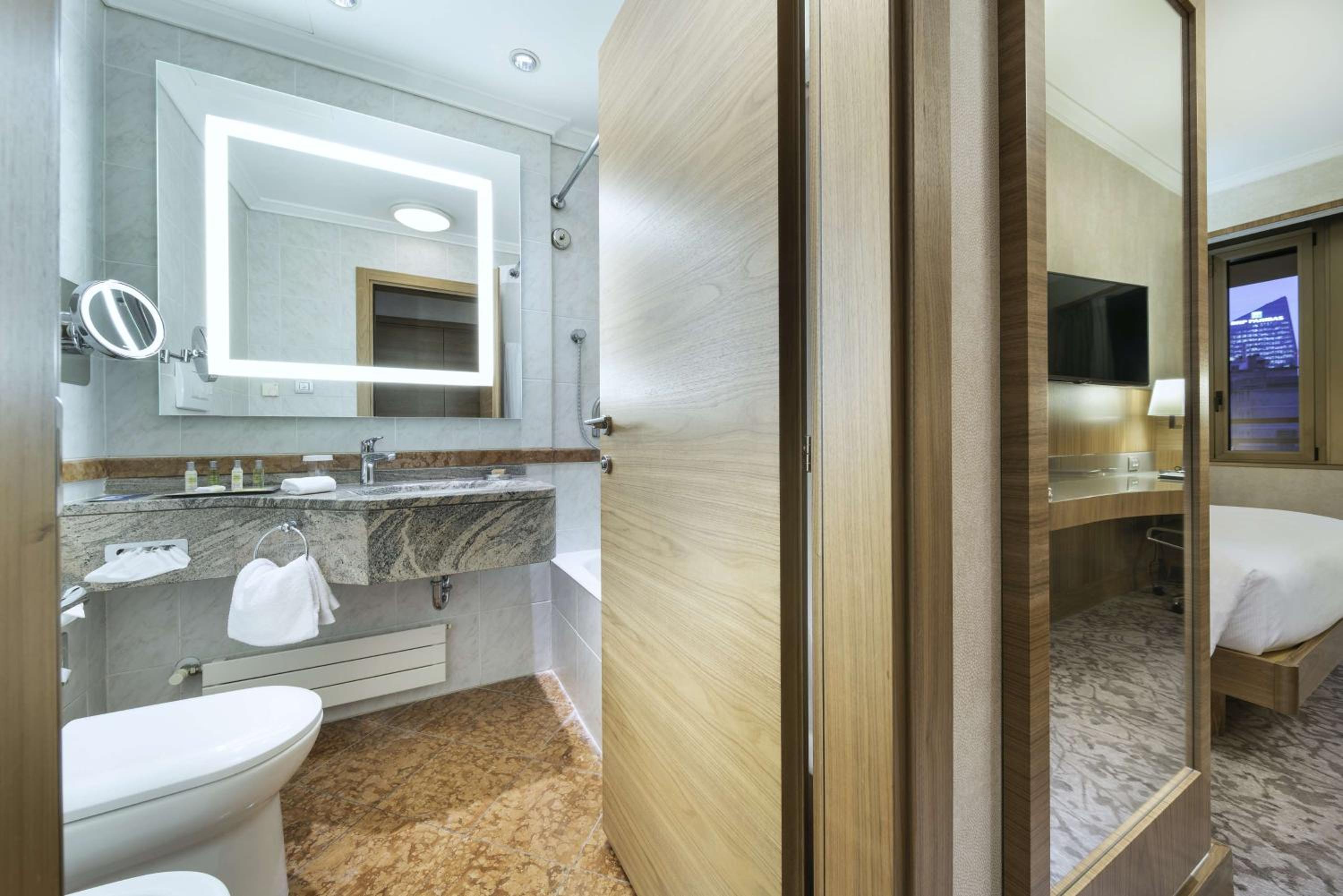 King Guest Room