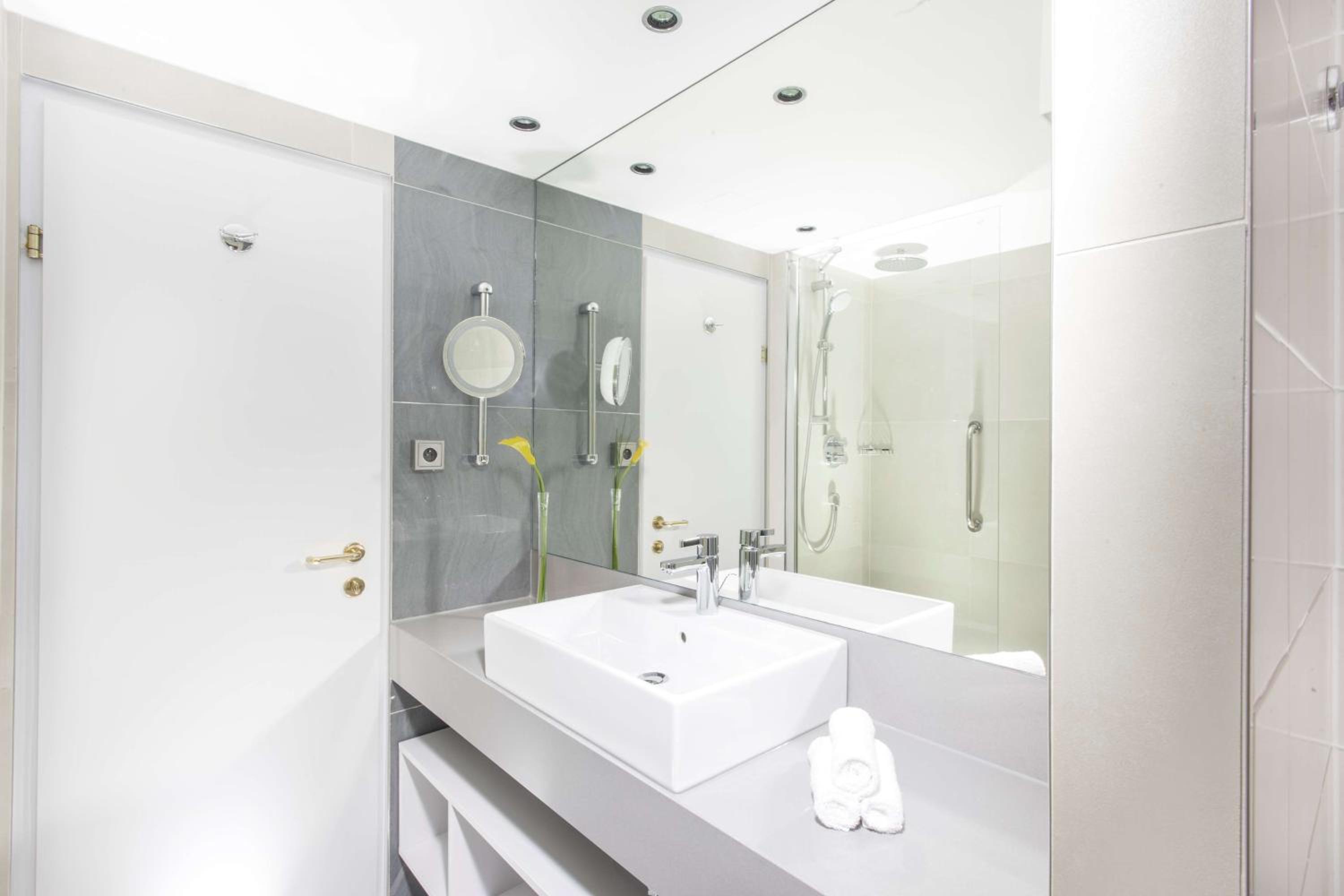 Executive King Suite