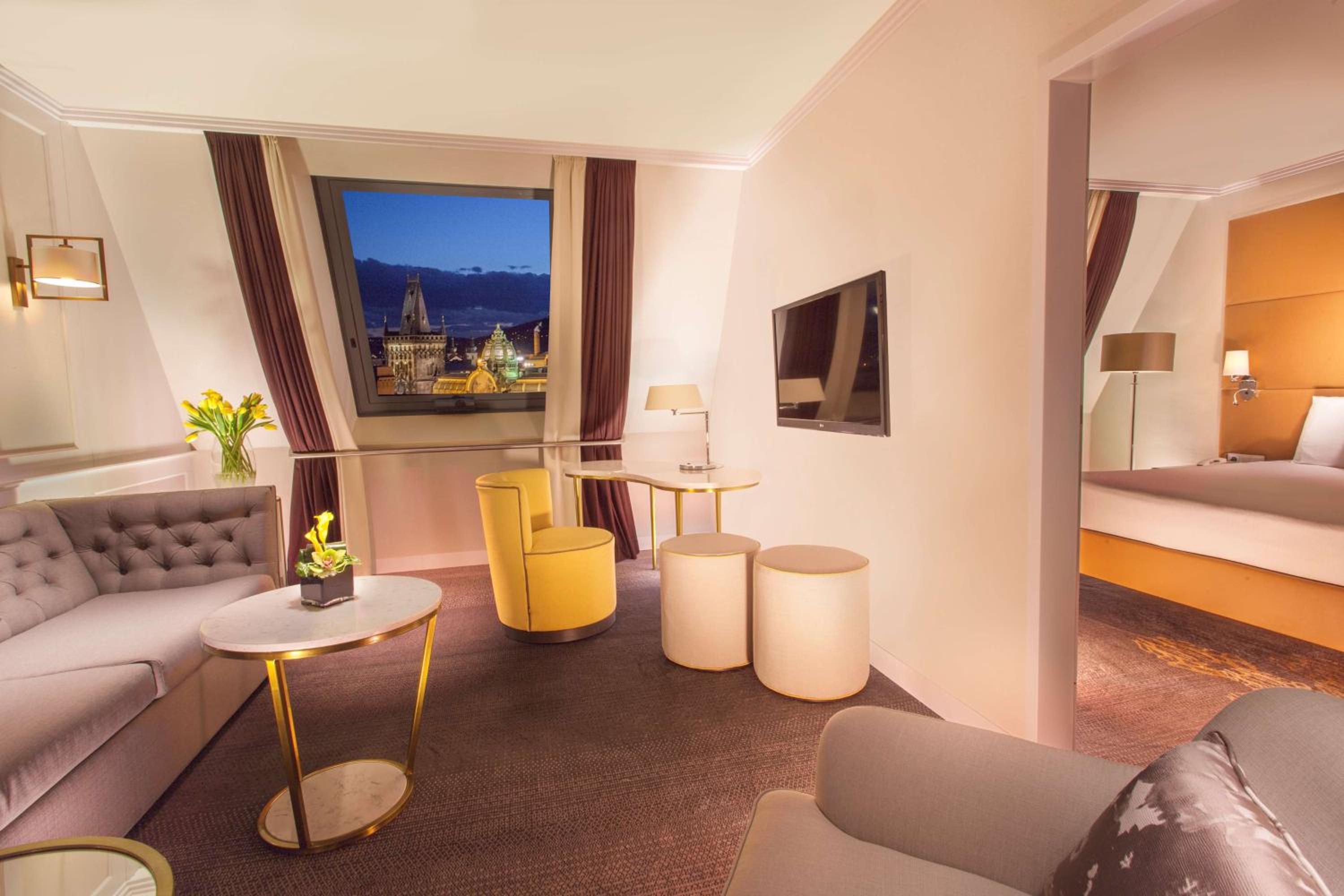 Executive King Suite
