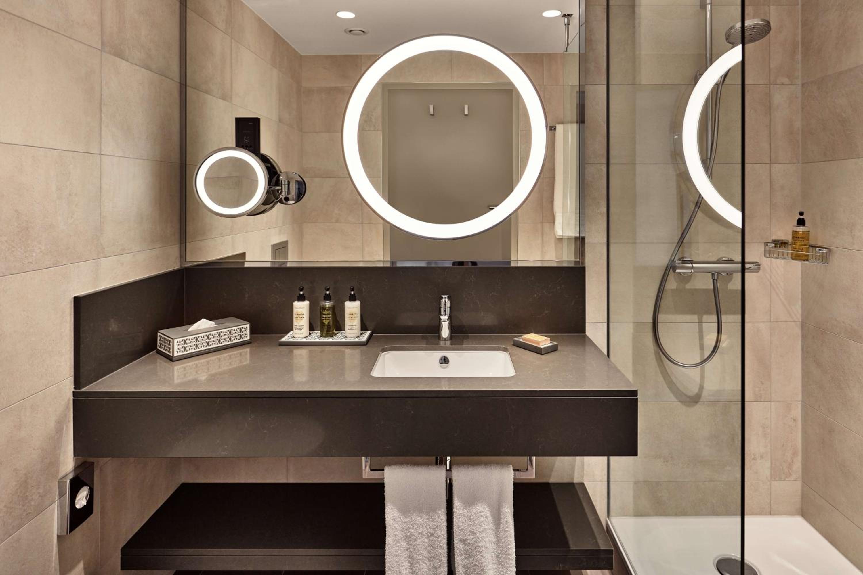 King Executive Room - Photo 10