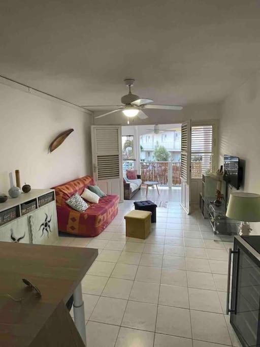 Two-Bedroom Apartment photo 2