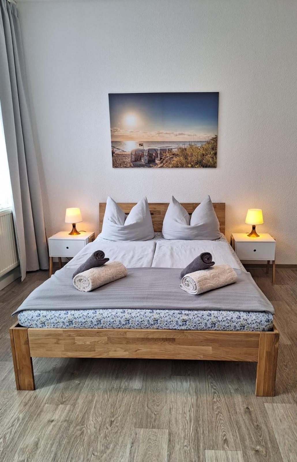 One-Bedroom Apartment photo 1