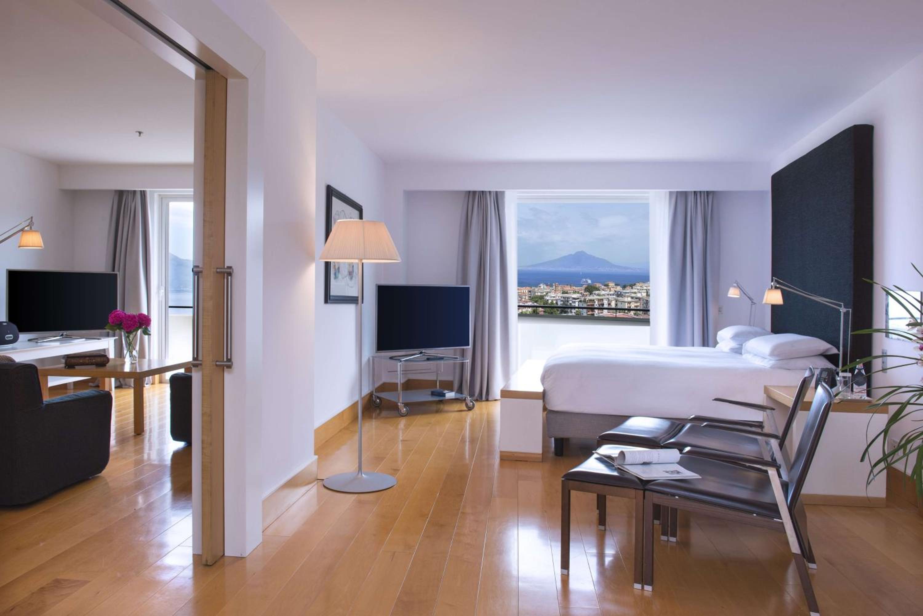 Executive King Suite