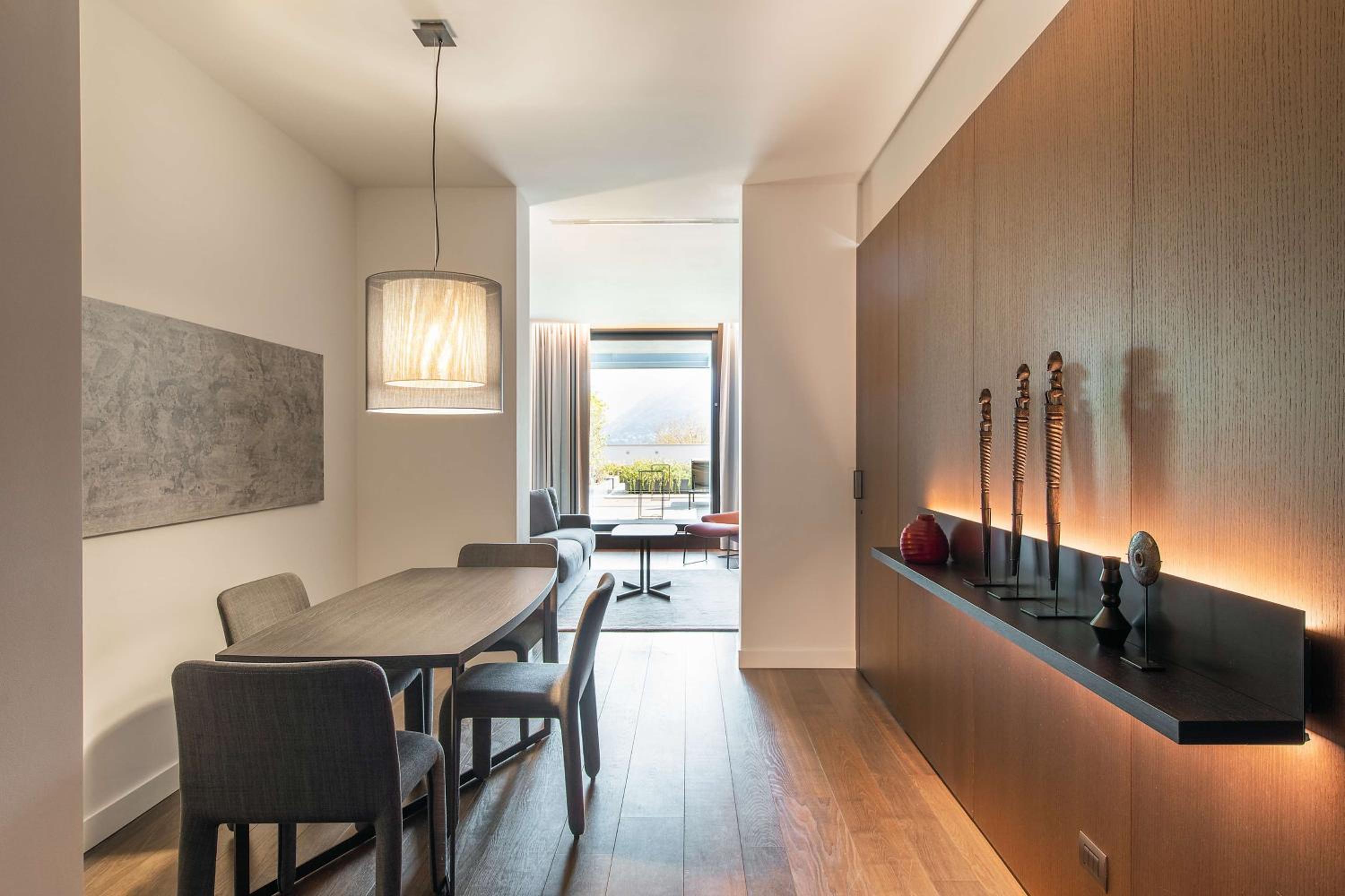 Superior Rooftop Suite