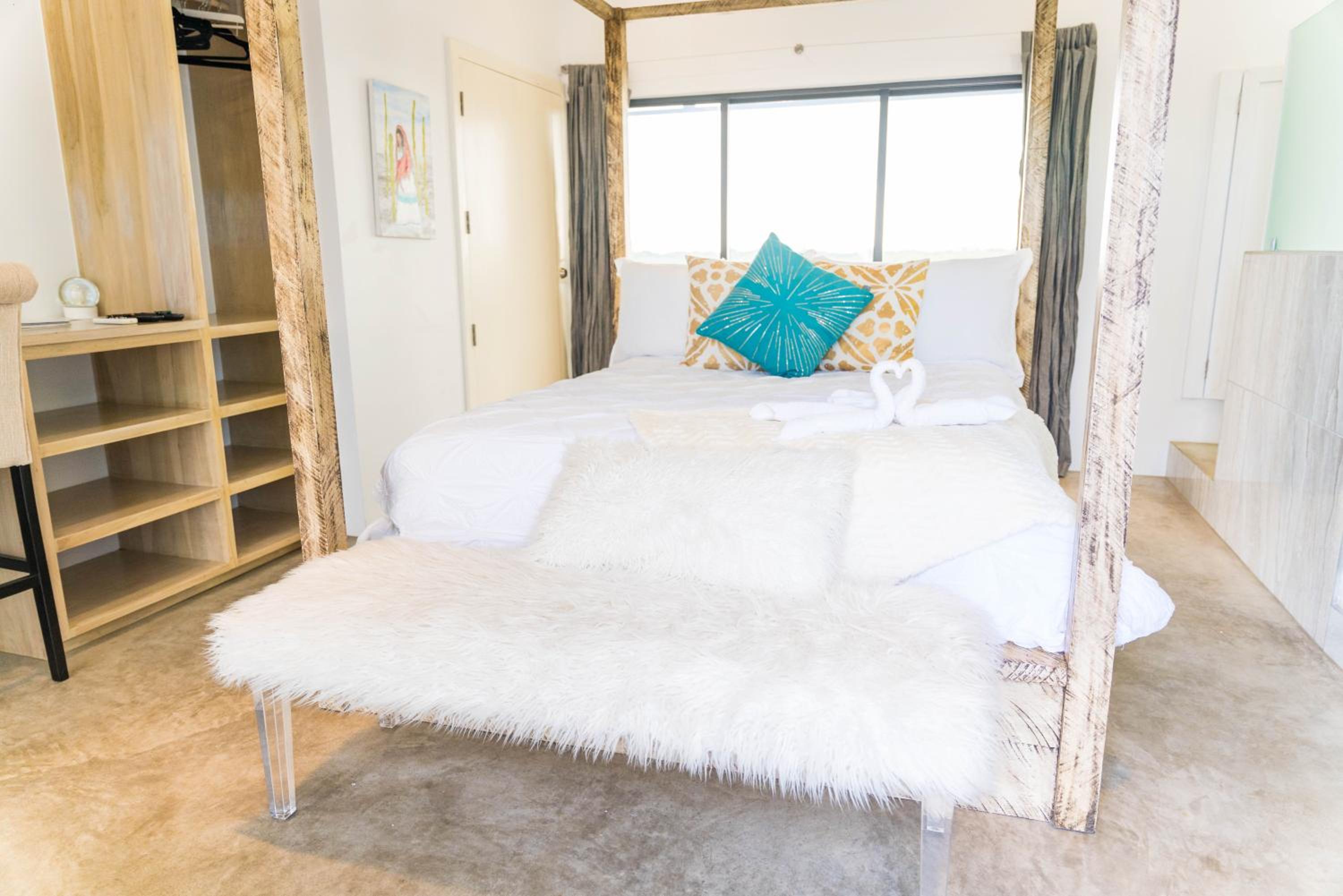 Queen Room with Sea View