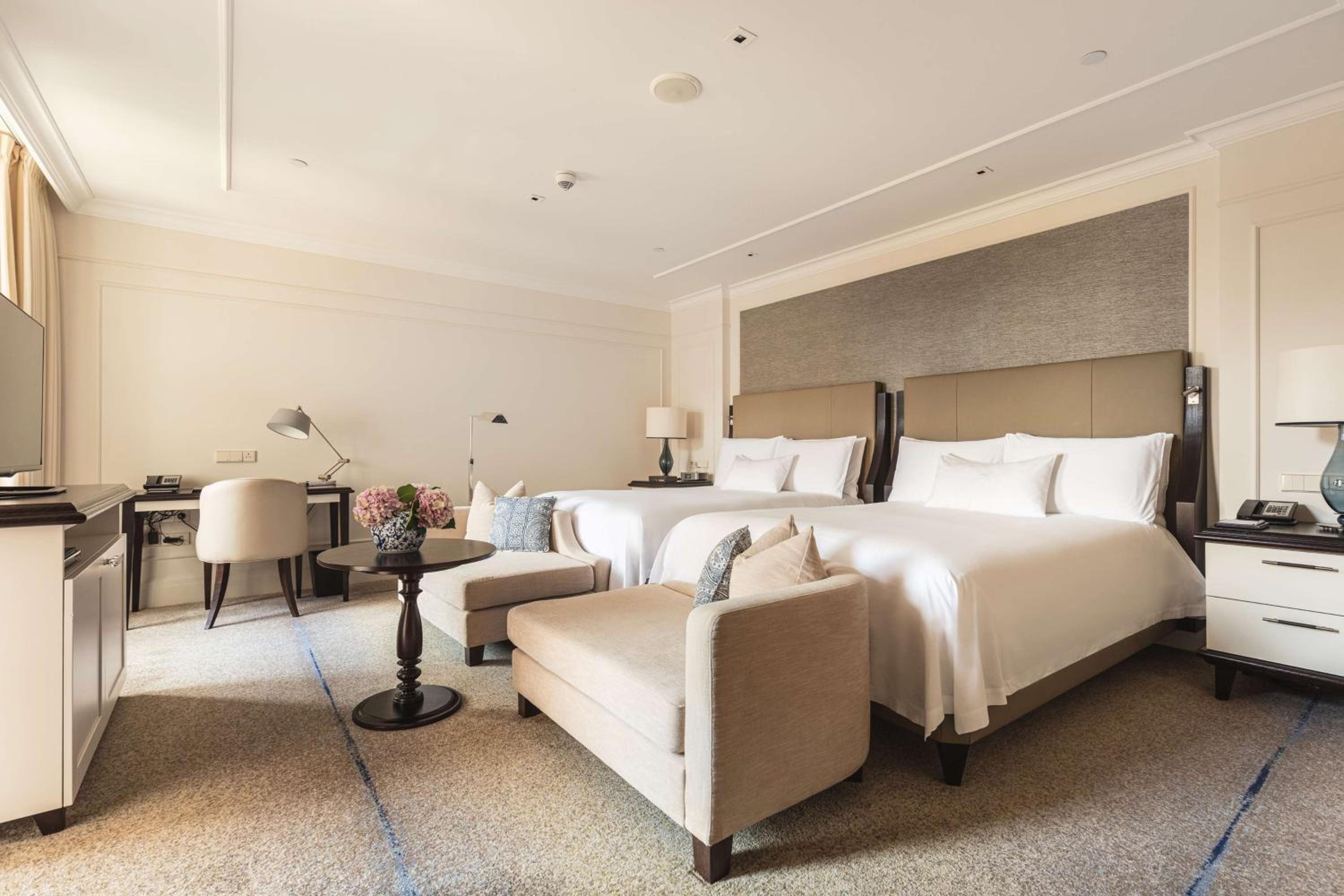 Grand Premier Twin Room