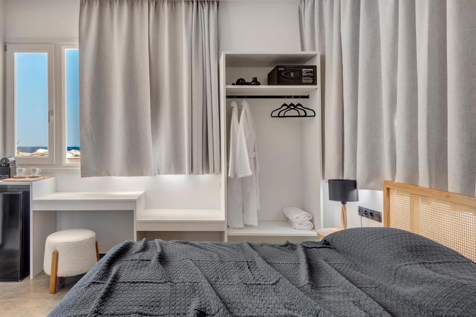 Junior Suite with Sea View photo 1