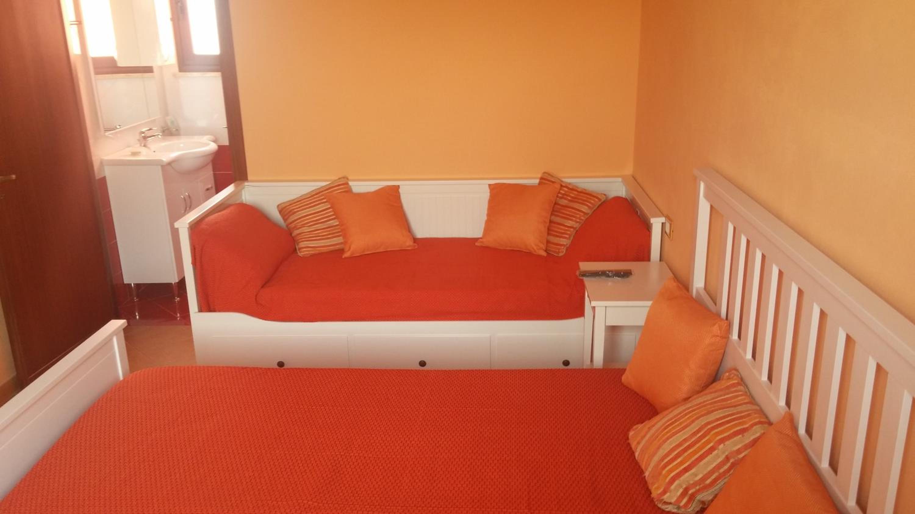Triple Room - Photo 1