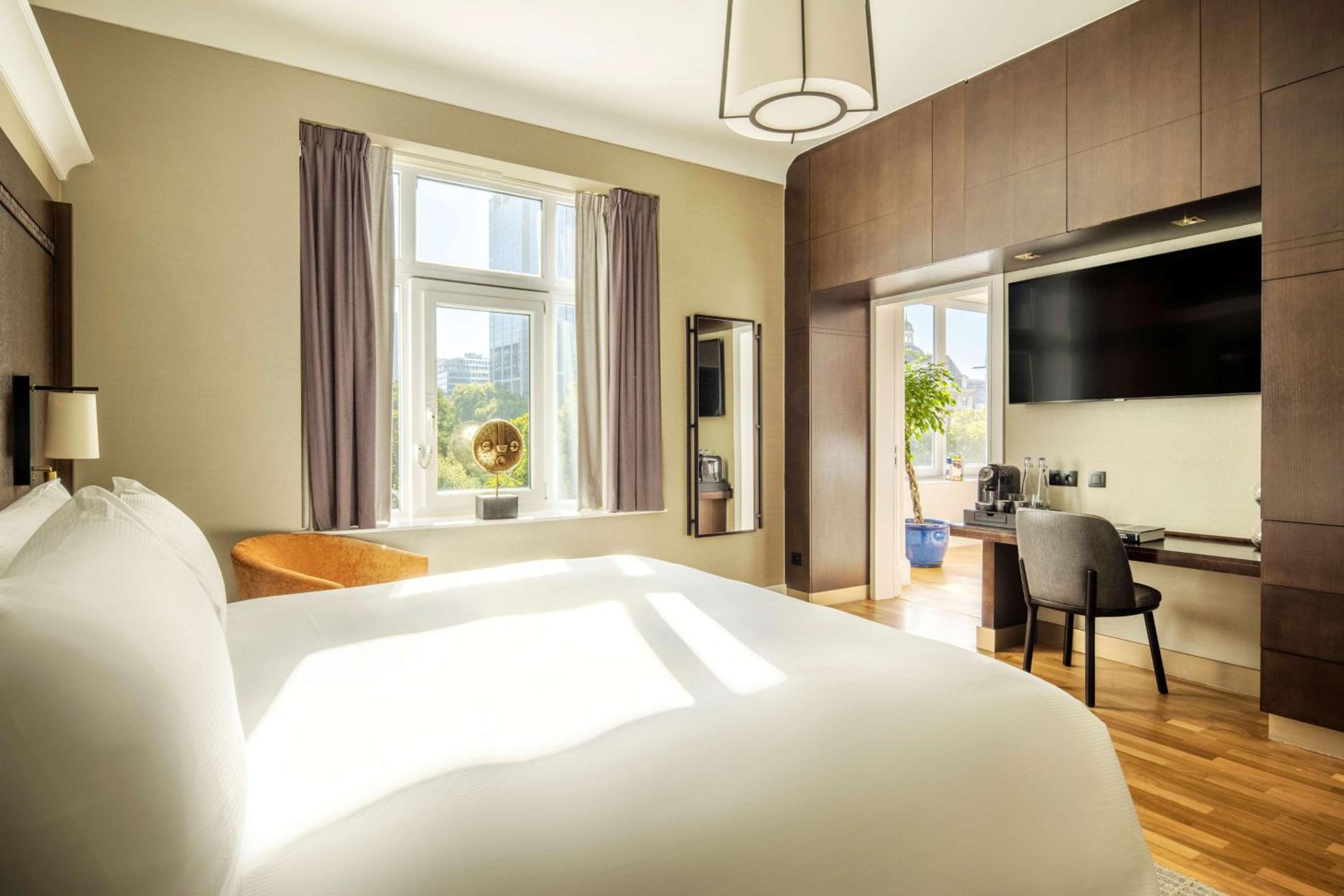 One-Bedroom King Suite with View