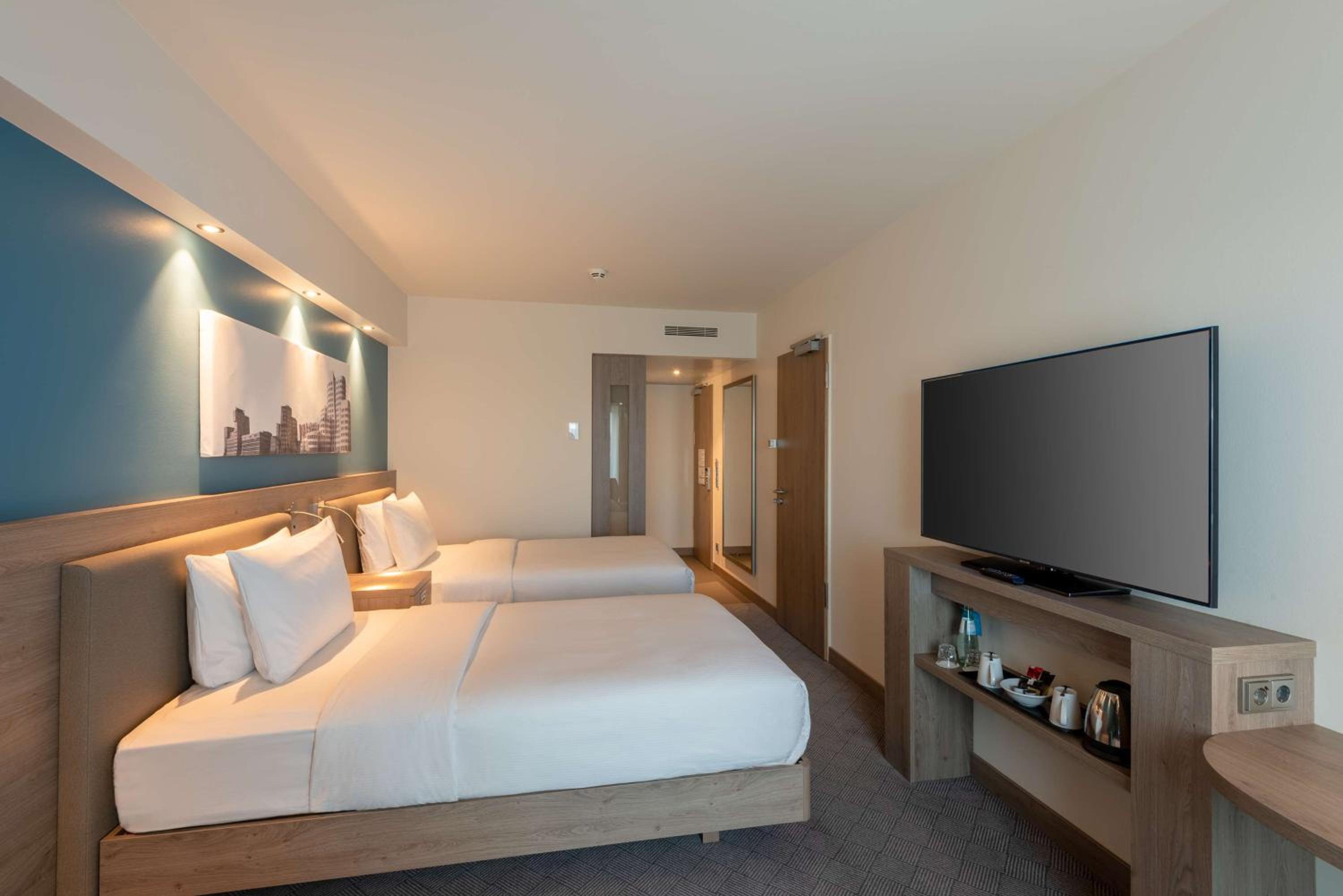 Family Connecting Rooms